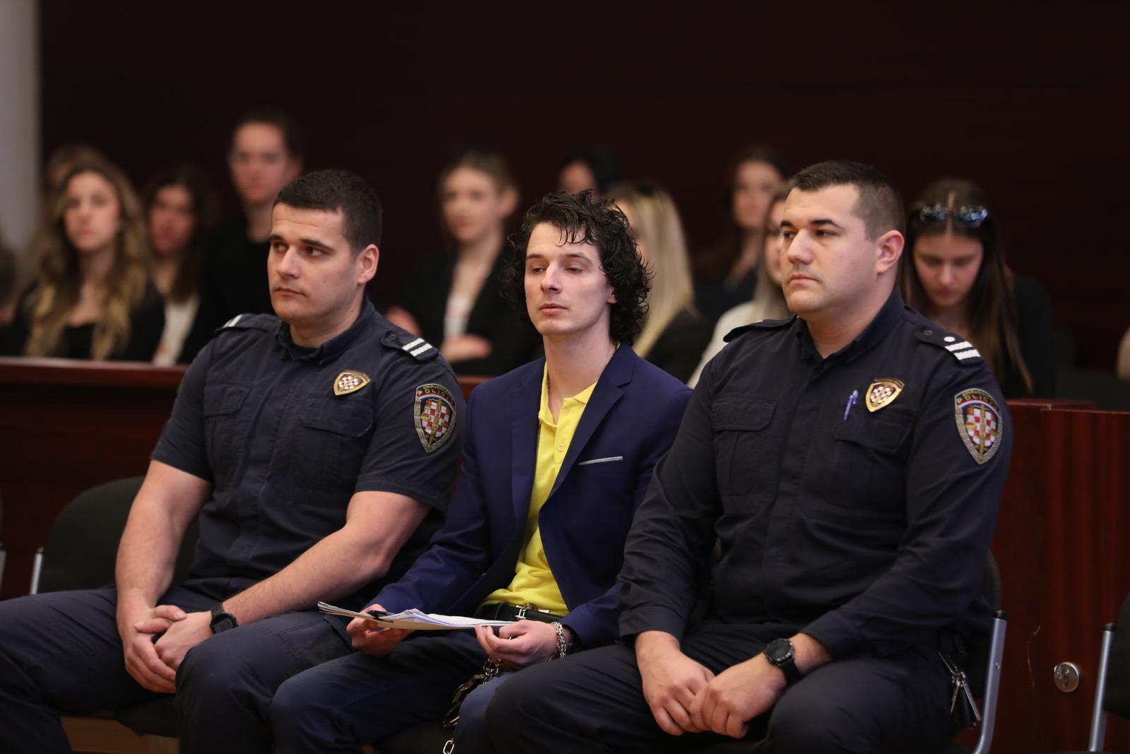 Split: Počelo novo ročište na suđenju Filipu Zavadlavu u ponovljenom postupku za trostruko ubojstvo