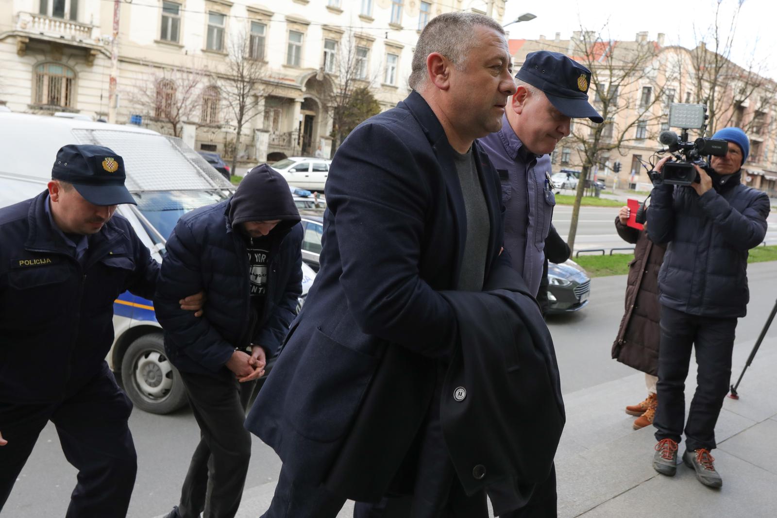 Župan Damir Dekanić i troje policijskih službenika privedeni su na ispitivanje na Županijski sud u Osijeku