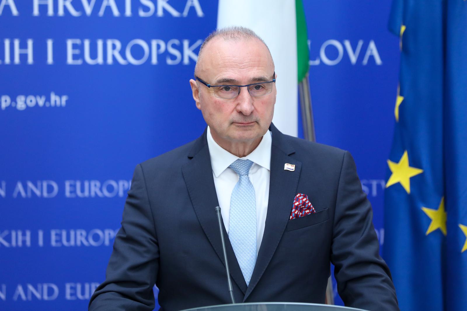 Zagreb: Antonio Tajani i Gordan Grlić Radman nakon sastanka dali su izjave za medije