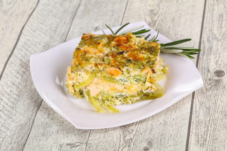 pita, razlivak, lijevana pita, lijena pita, tijesto,