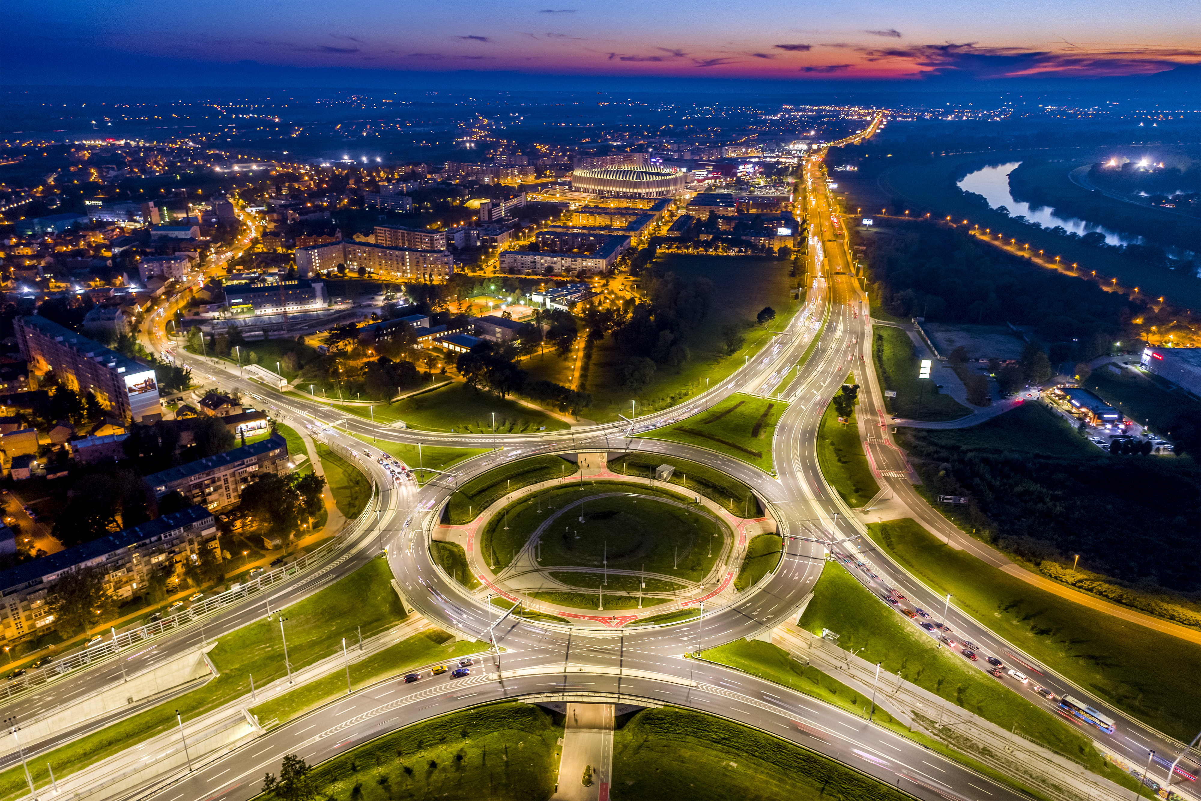 Zagreb: Remetinečki rotor noću snimljen iz zraka