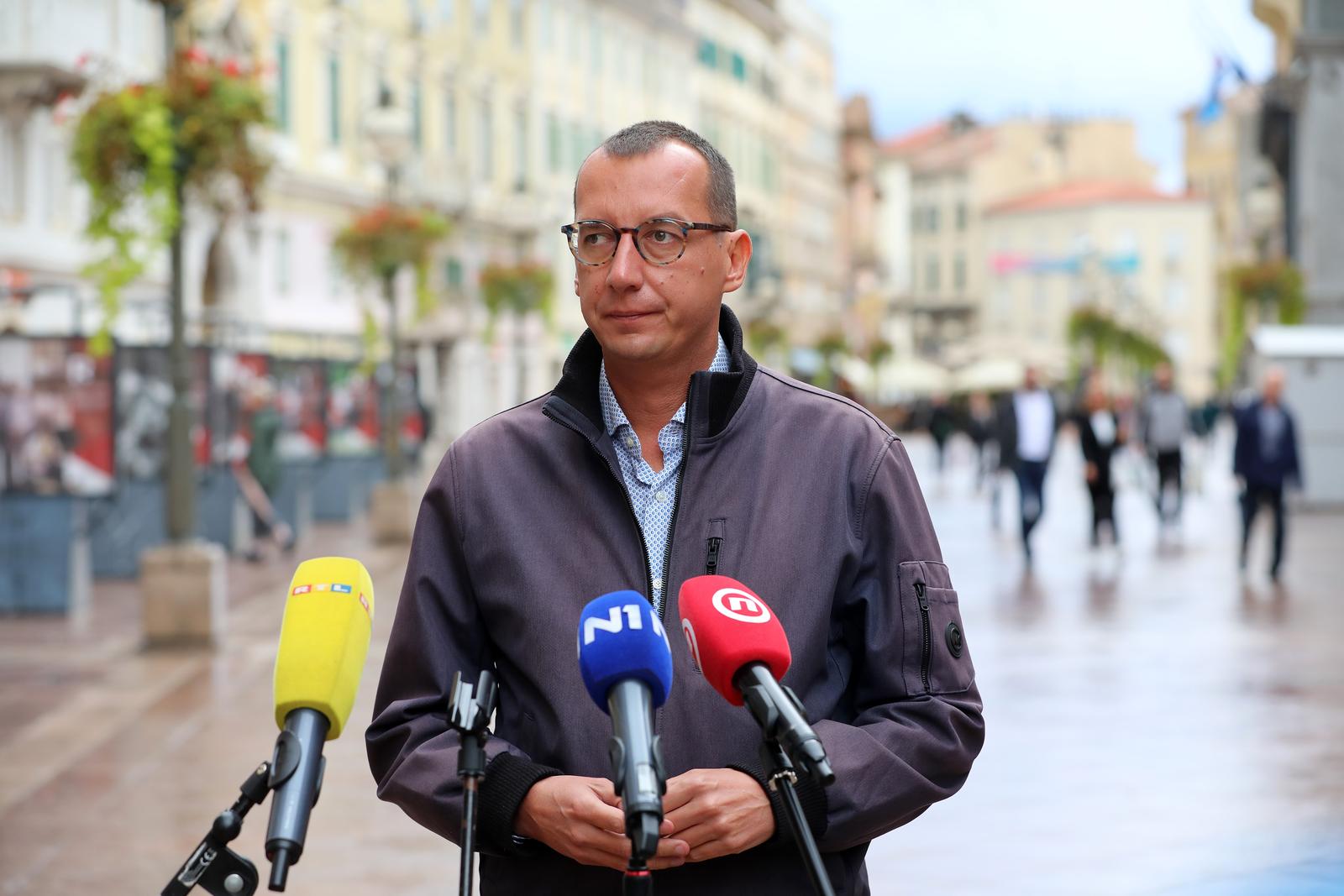 Rijeka: Gradonačelnik sa suradnicima dao izjavu povodom poplave