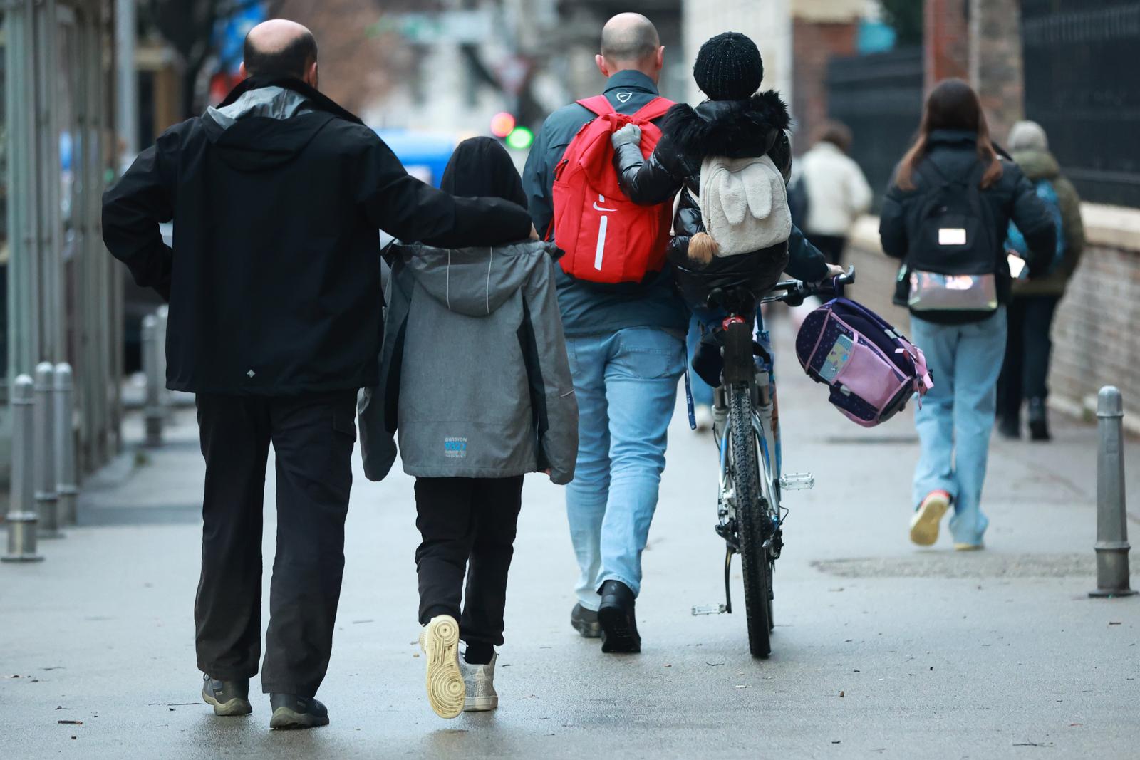 Zagreb: Nakon zimskih praznika danas je  počelo drugo školsko polugodište