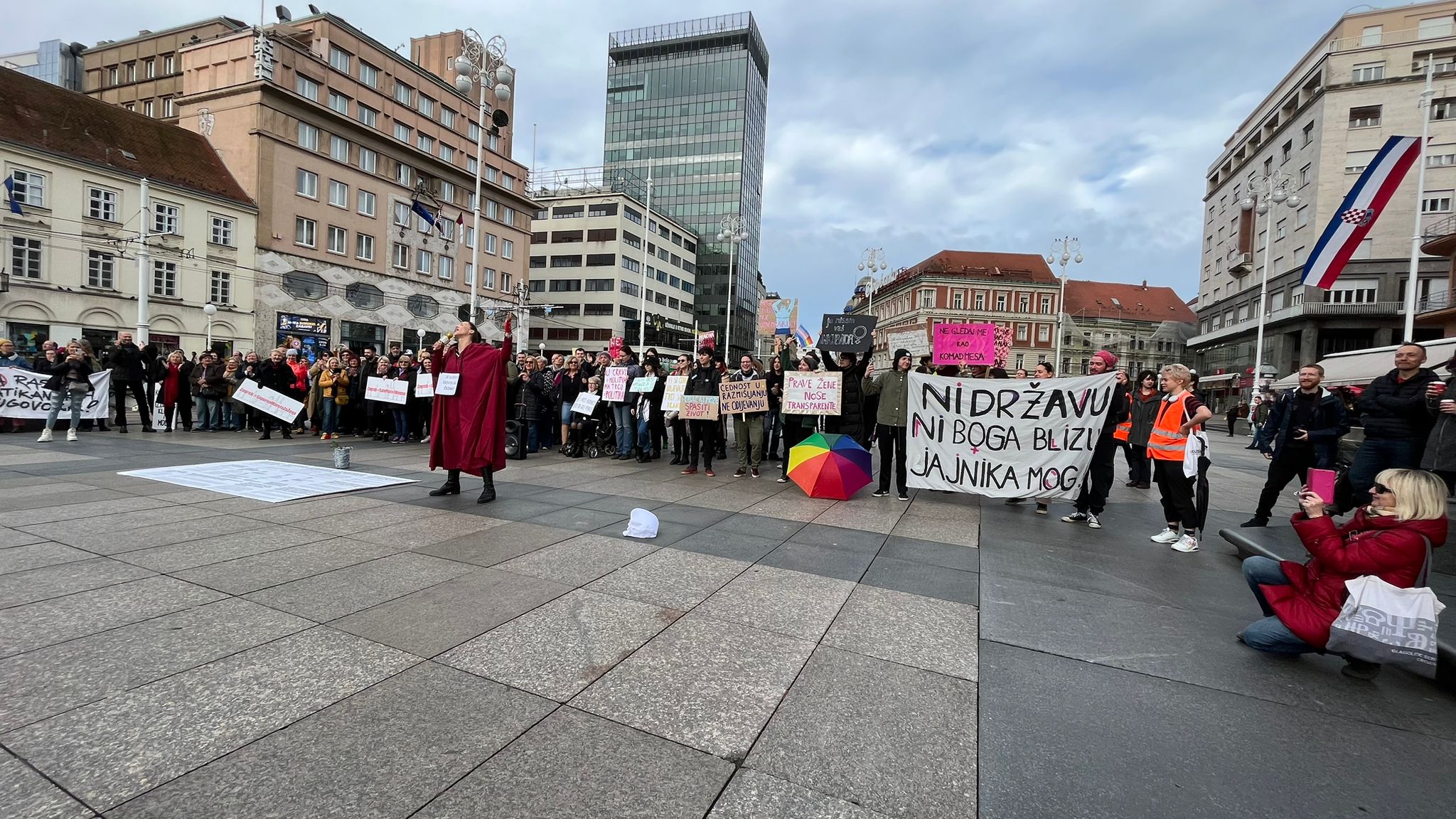 N1 / Katarina Brečić