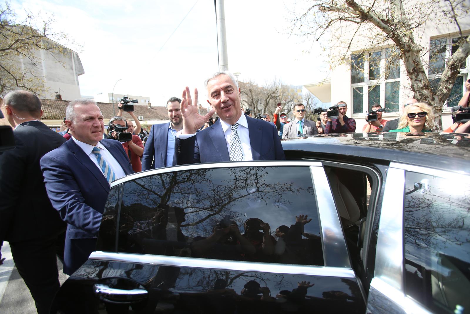 Podgorica: Trenutni predsjednik i kandidat, Milo Đukanović, glasovao na predsjedničkim izborima