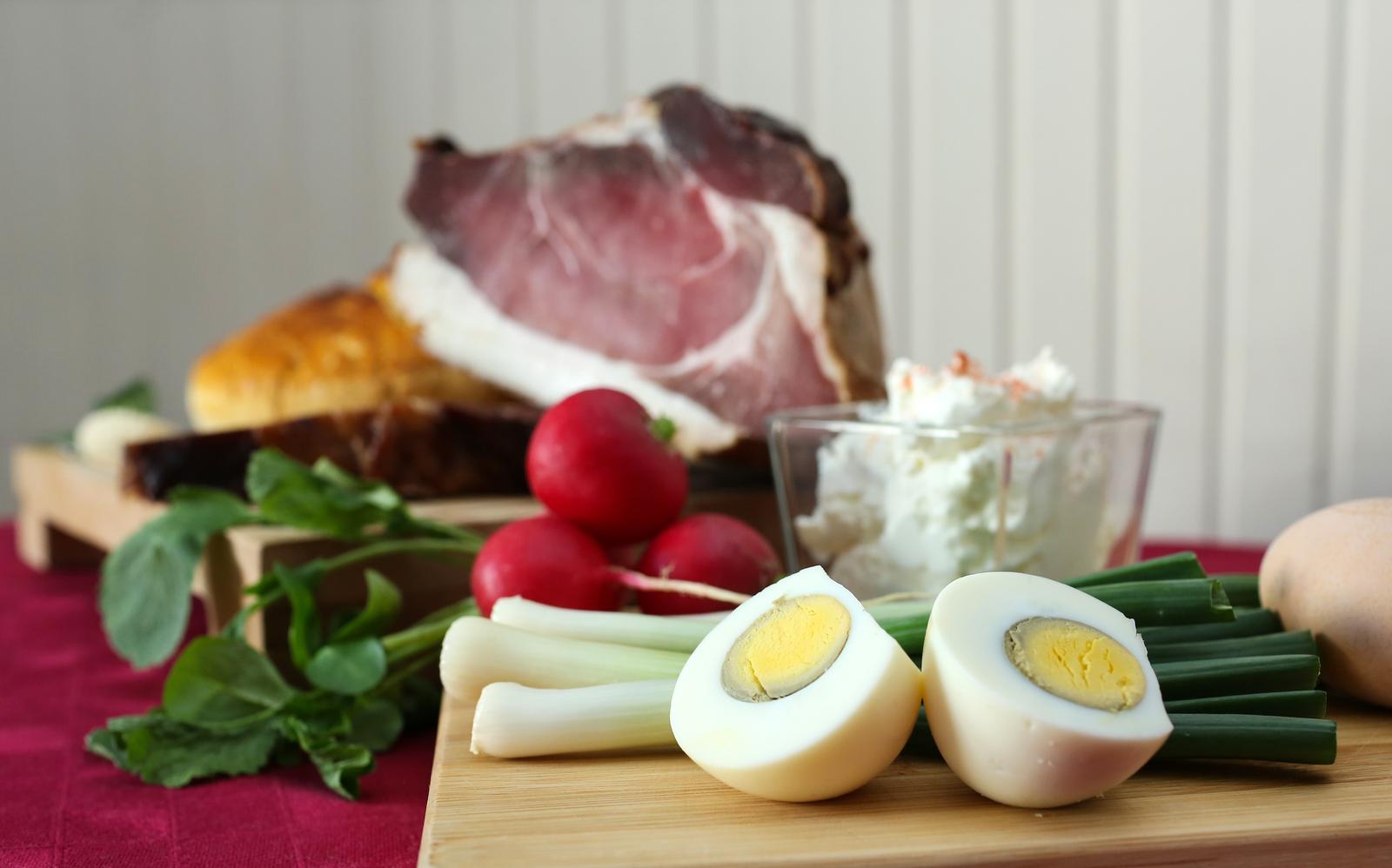 Tradicionalna Uskrsna košarica