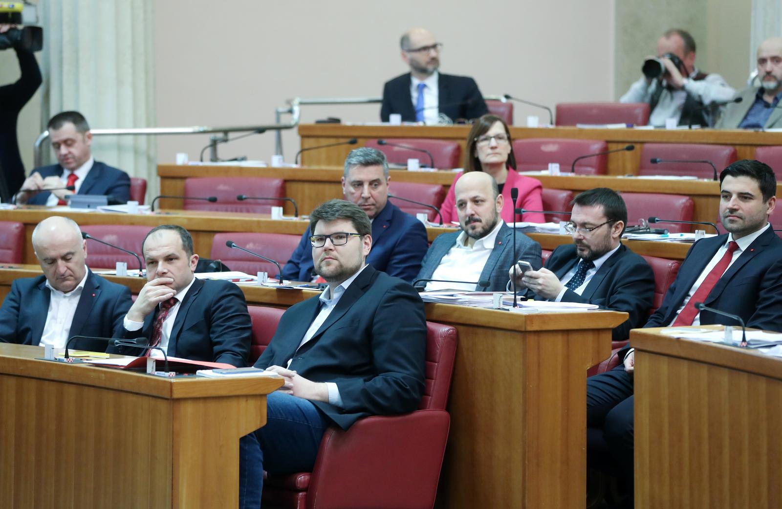 Zagreb: Rasprava o oporbenoj interpelaciji o radu Vlade vezano na nabavu zrakoplova