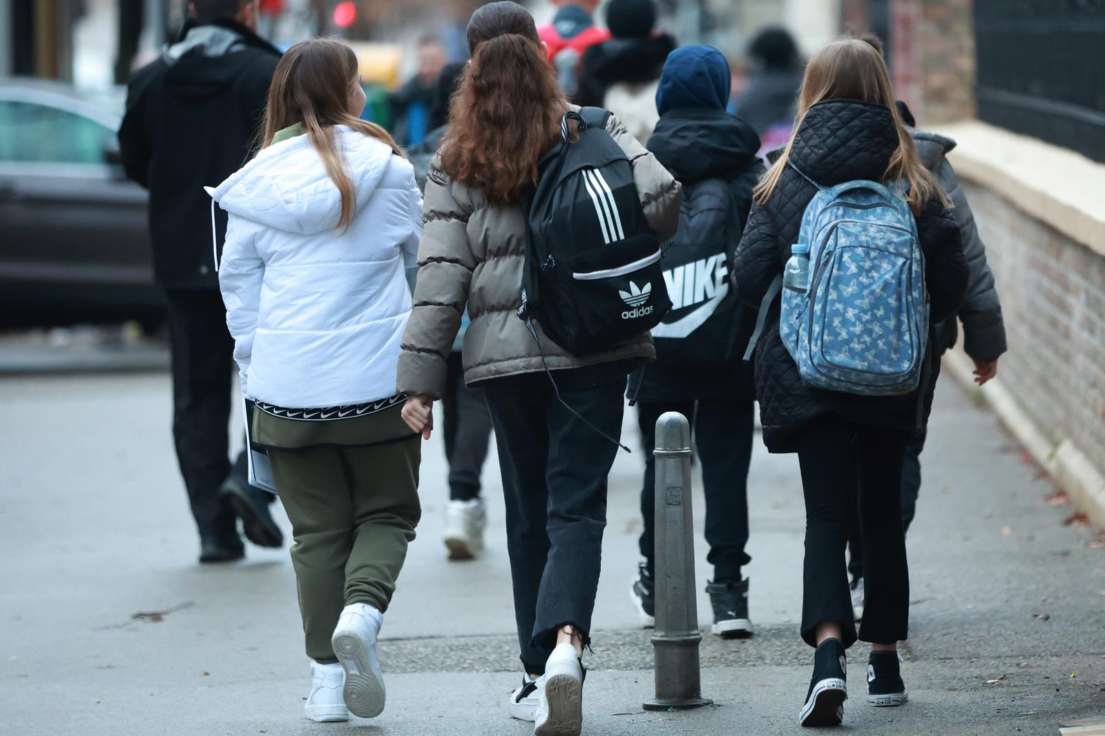 Zagreb: Nakon zimskih praznika danas je  počelo drugo školsko polugodište
