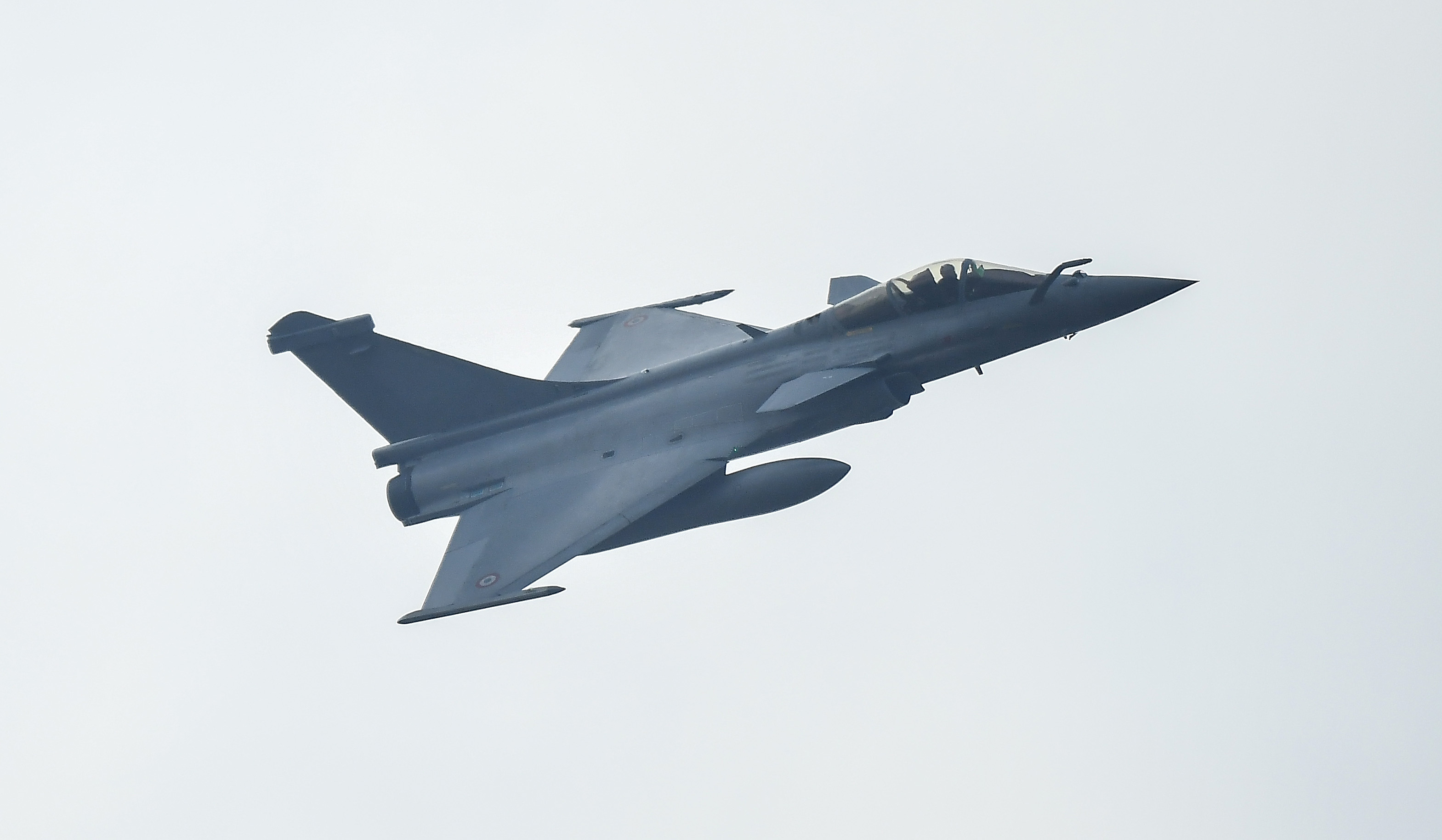 Dva borbena aviona preletjela su iznad Zagreba