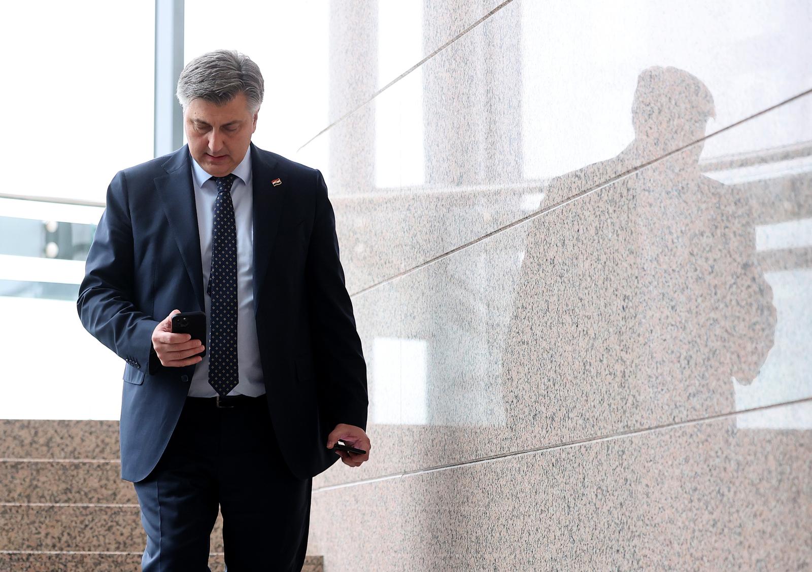 Zagreb: 208. sjednica Vlade RH