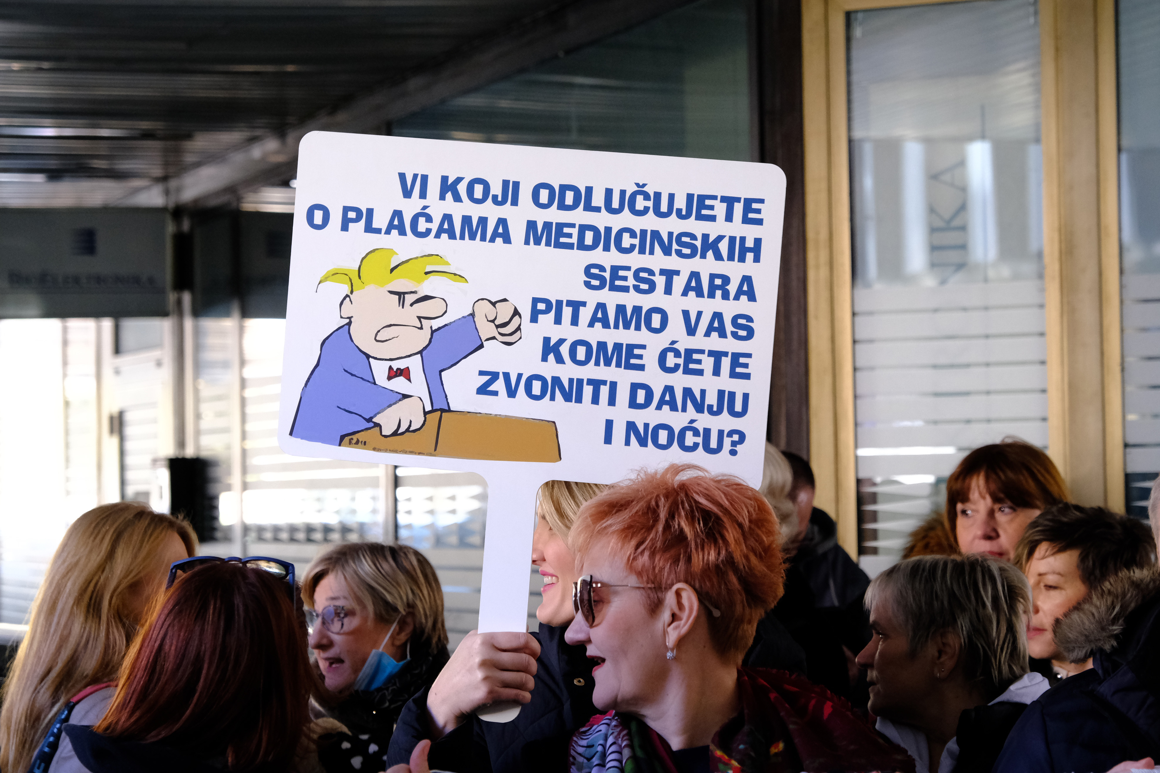 Prosvjed medicinskih sestara i tehničara ispred Ministarstva zdravstva