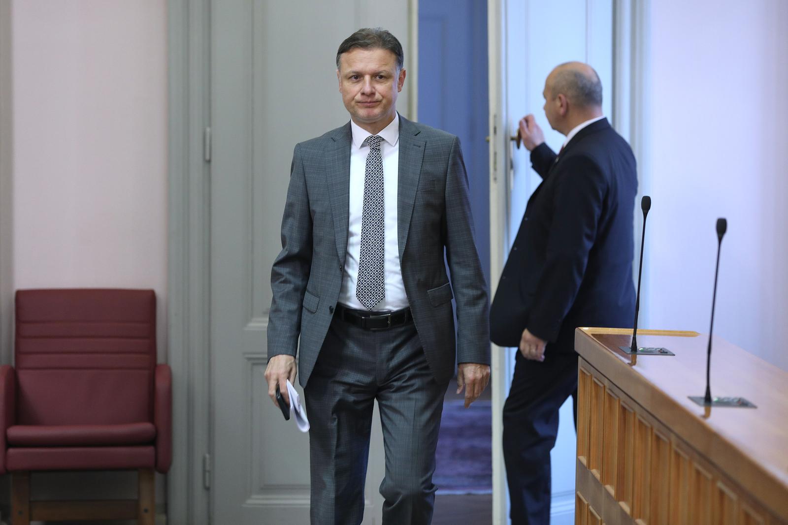 Zagreb: Sabor o ukidanju smanjenja mirovina za oko 96 tisuca umirovljenika