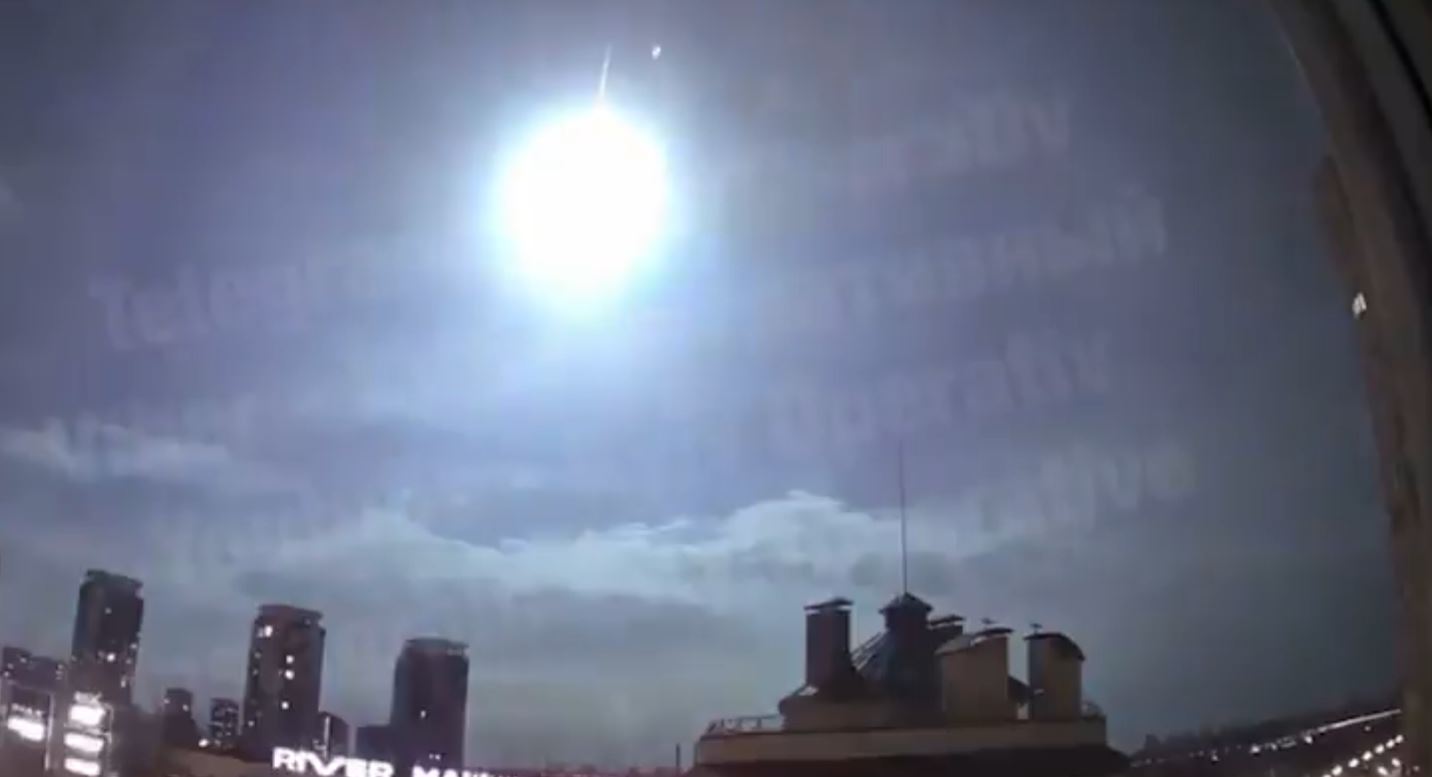 misteriozno svjetlo kijev