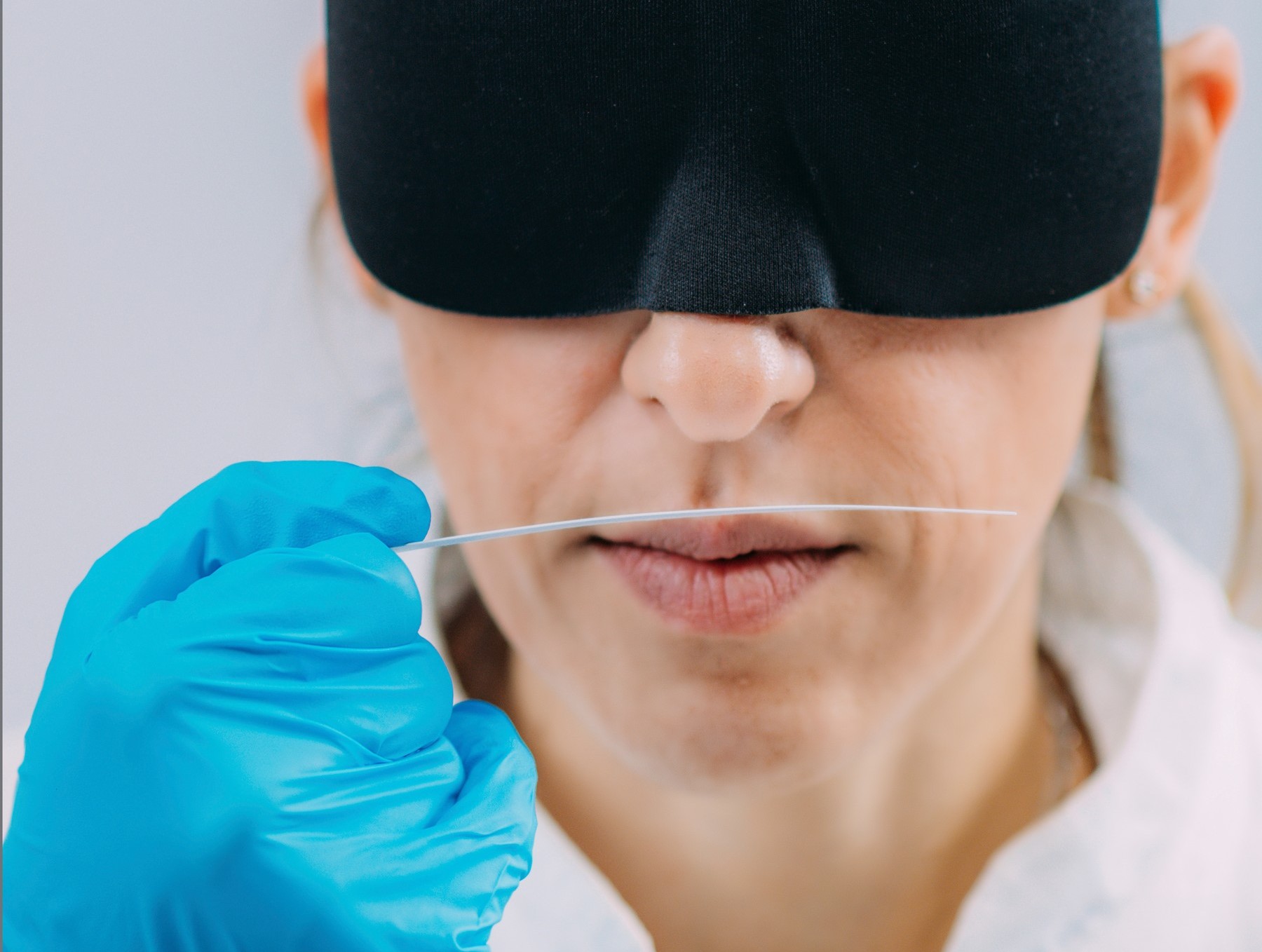 mozak, miris, osjetila