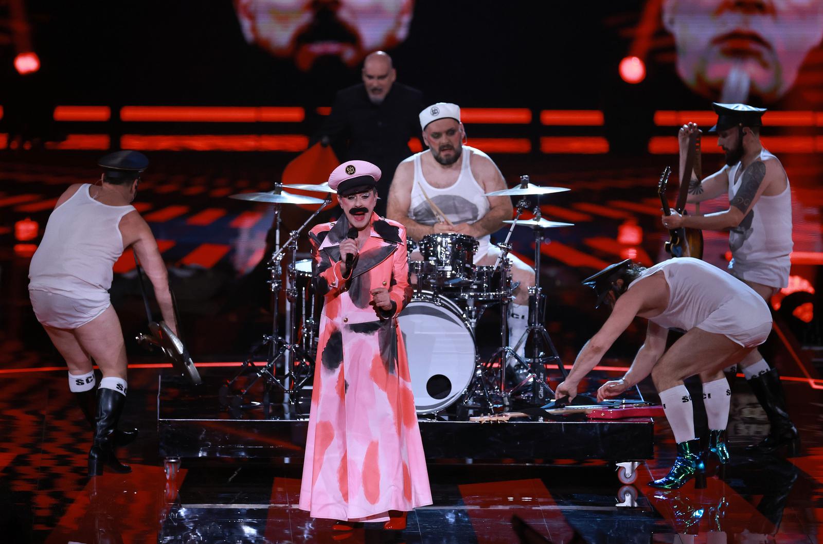 Liverpool: Let 3 nastupio na prvoj polufinalnoj večeri Eurosonga