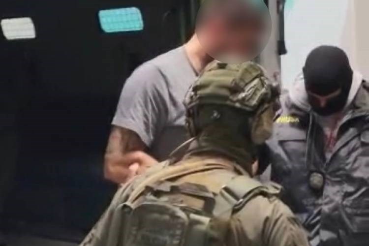 deportacija, kriminalac