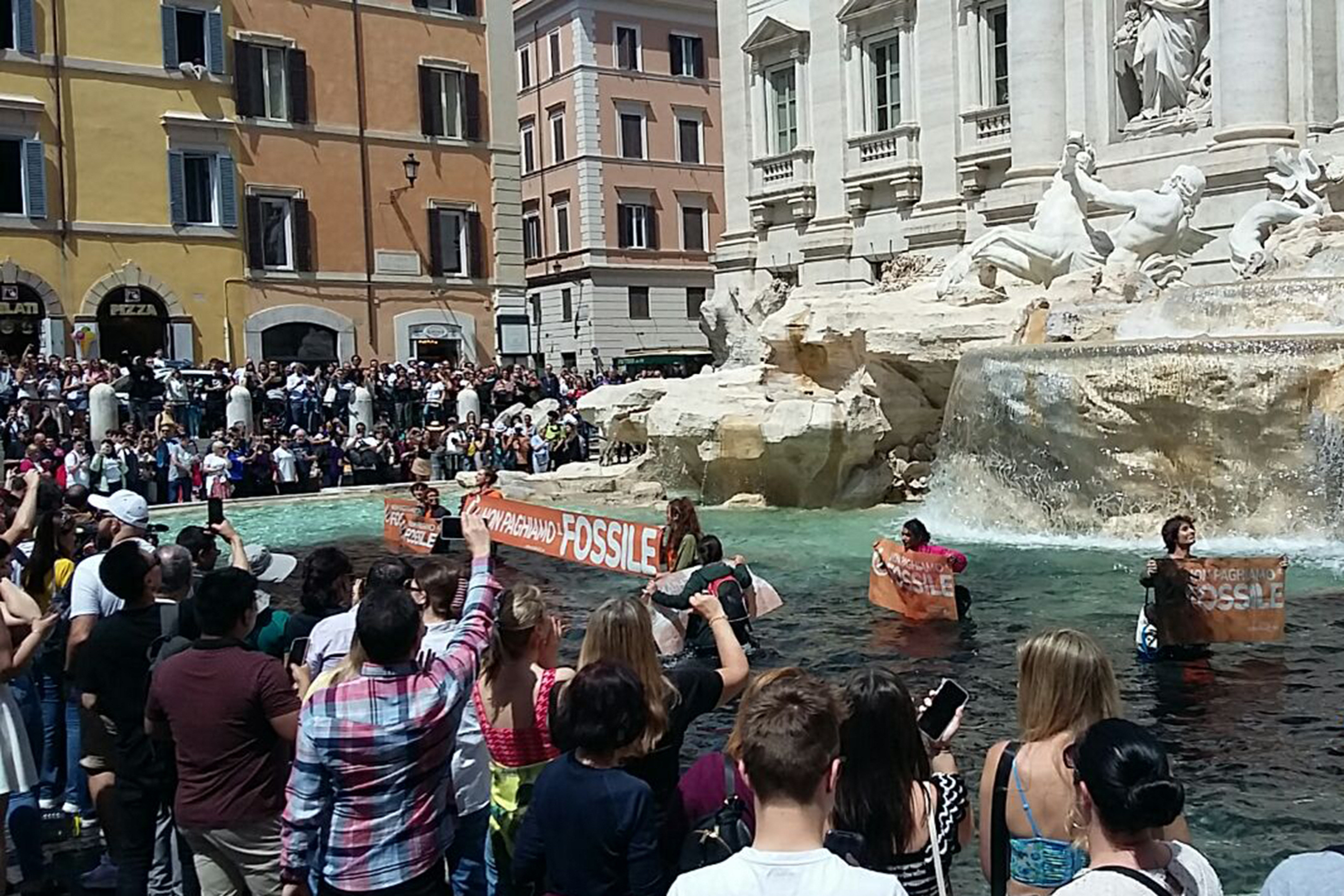 fontana di trevi