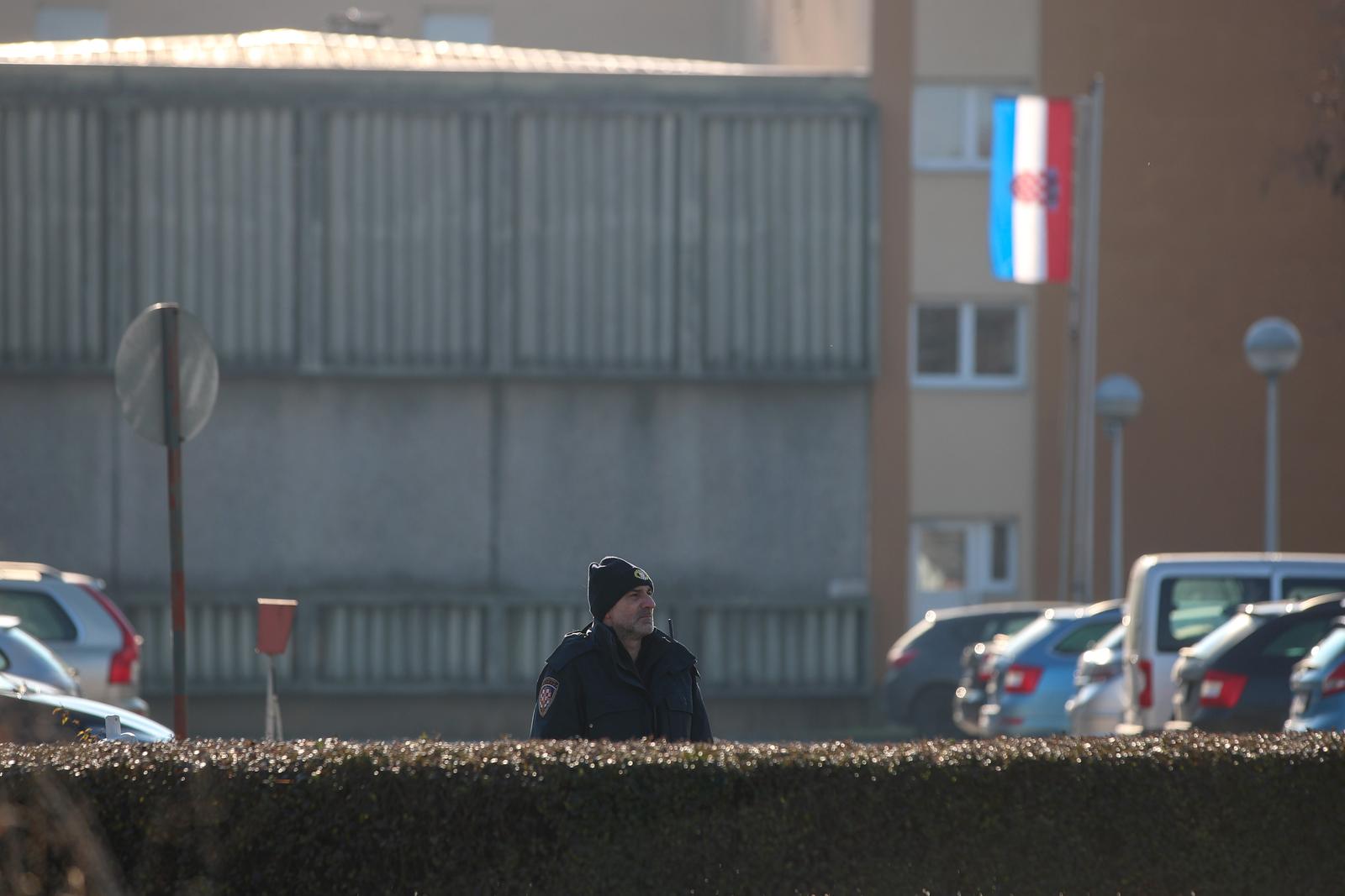 Zagreb: Prosvjed podrške  Marku Franciškoviću ispred zatvora u Remetincu