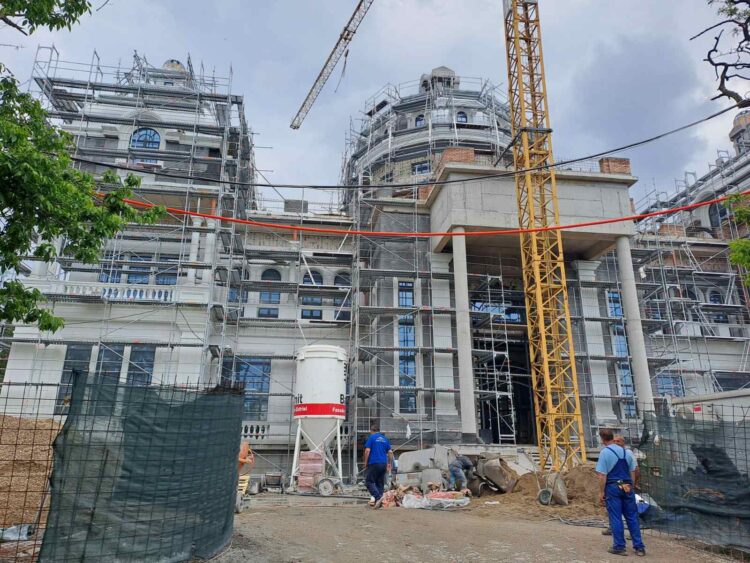 1685624931-mitroviceva-vila-dedinje-9-750x563