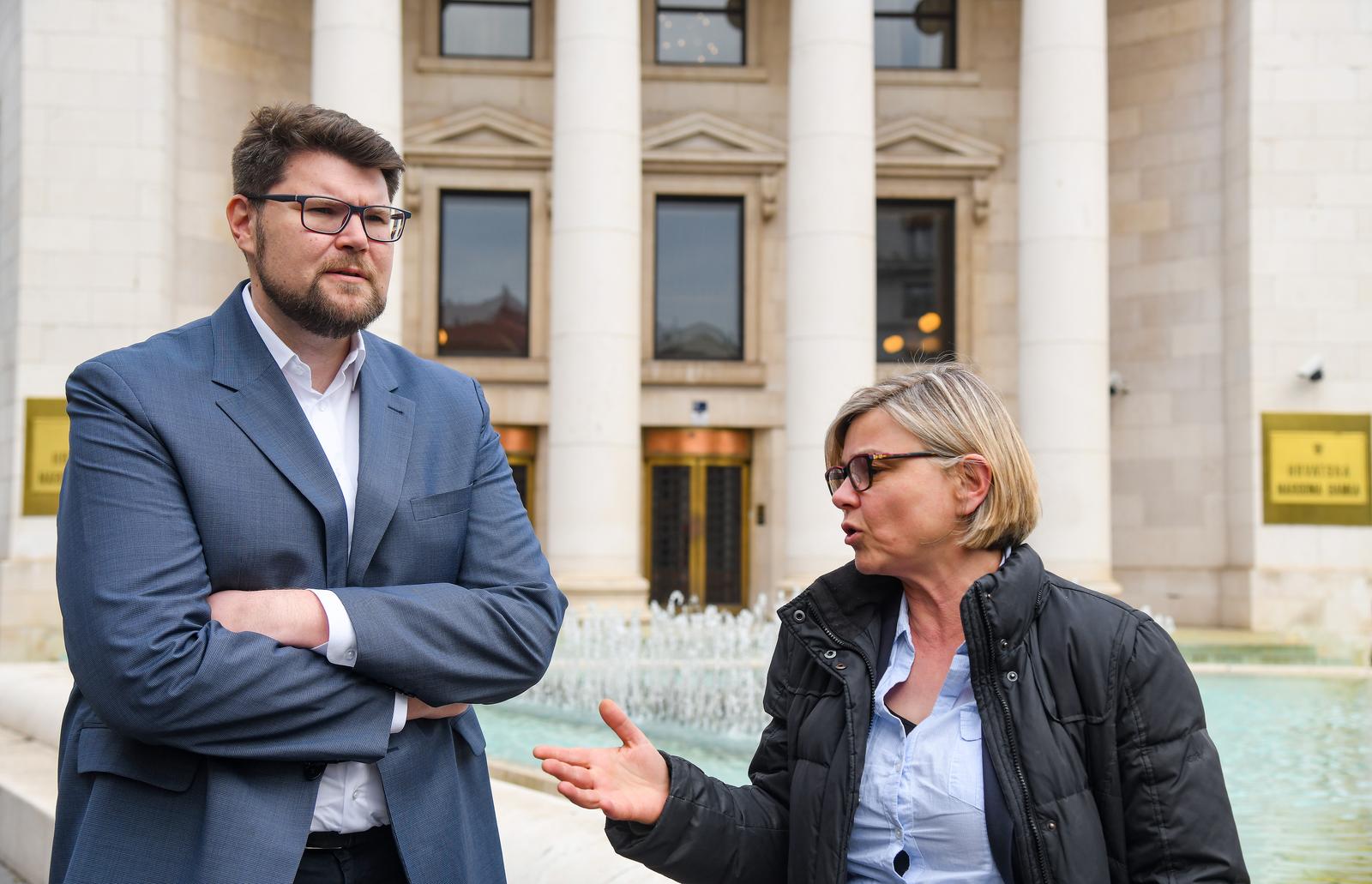 Zagreb: Sandra Benčić i Peđa Grbin sastali se s guvernerom HNB-a Borisom Vujčićem