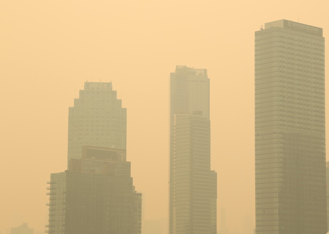 New York experiences worst air quality because of Canadian wildfires