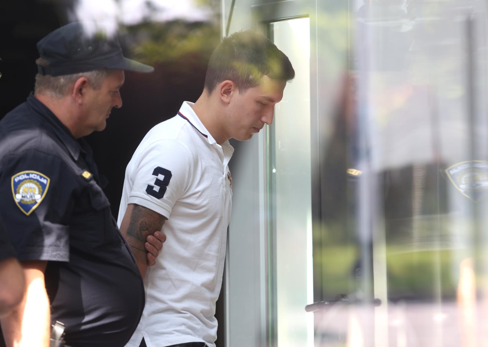 Zagreb: Vozač koji je pokosio pješake u Buzinu doveden na ispitivanje u Općinsko državno odvjetništvo u Novom Zagrebu