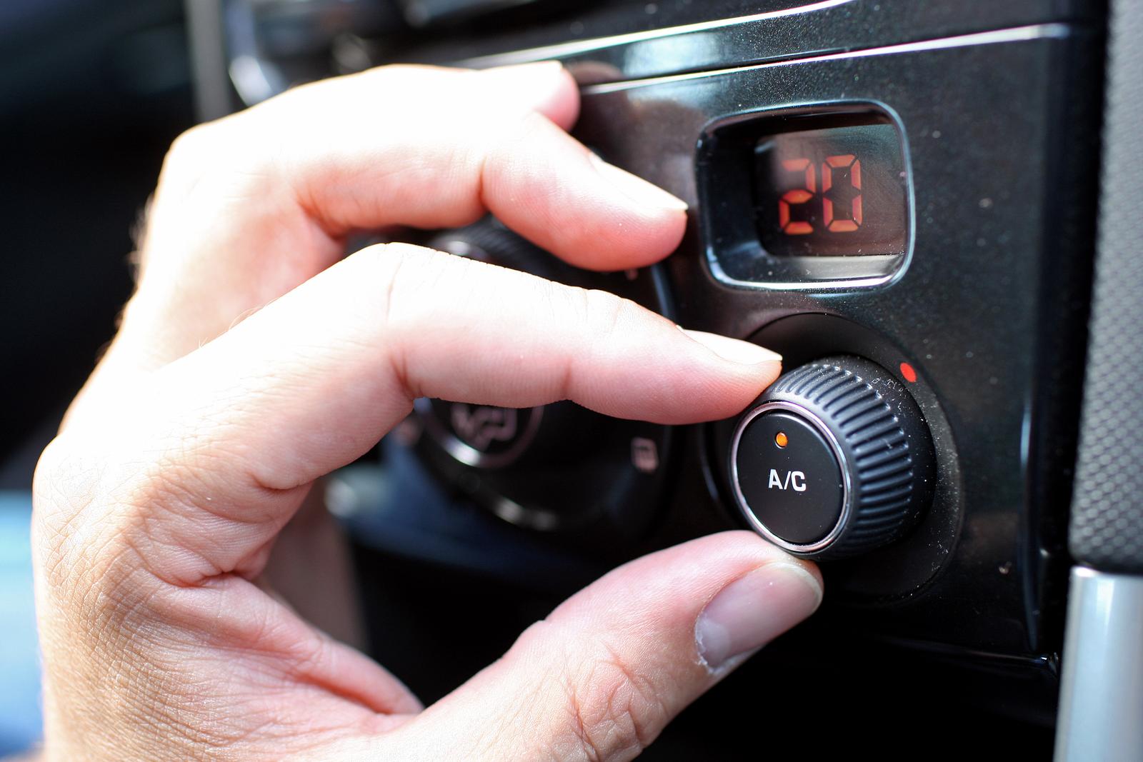 Zagreb: Ilustracija na temu potronje goriva