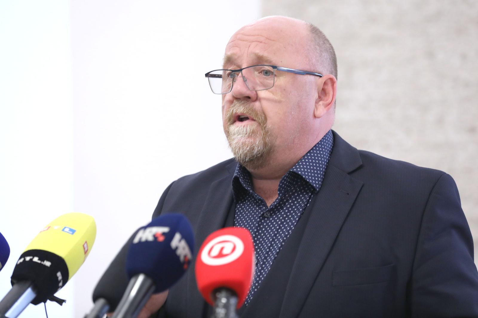 Zagreb: Davor Dretar o neprovođenju obrane od tuče