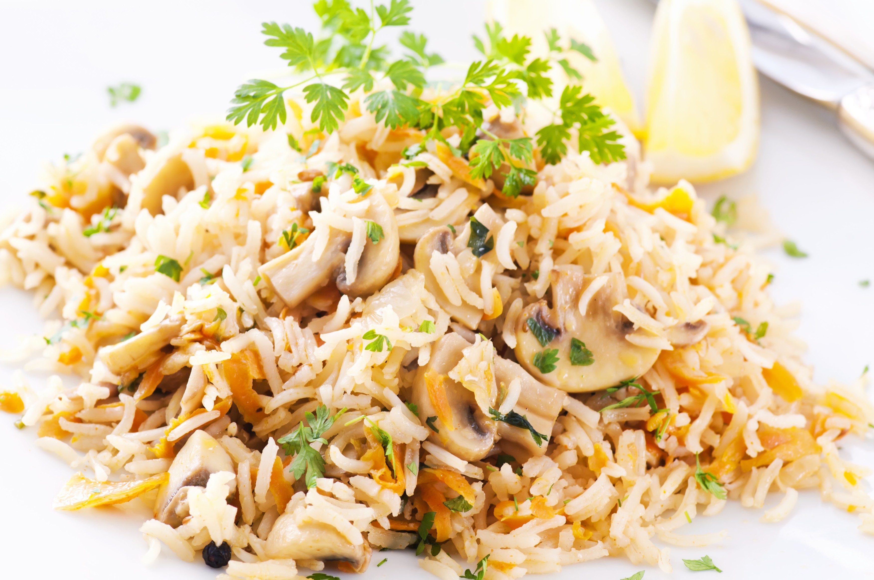 Rice with mushrooms and parsley