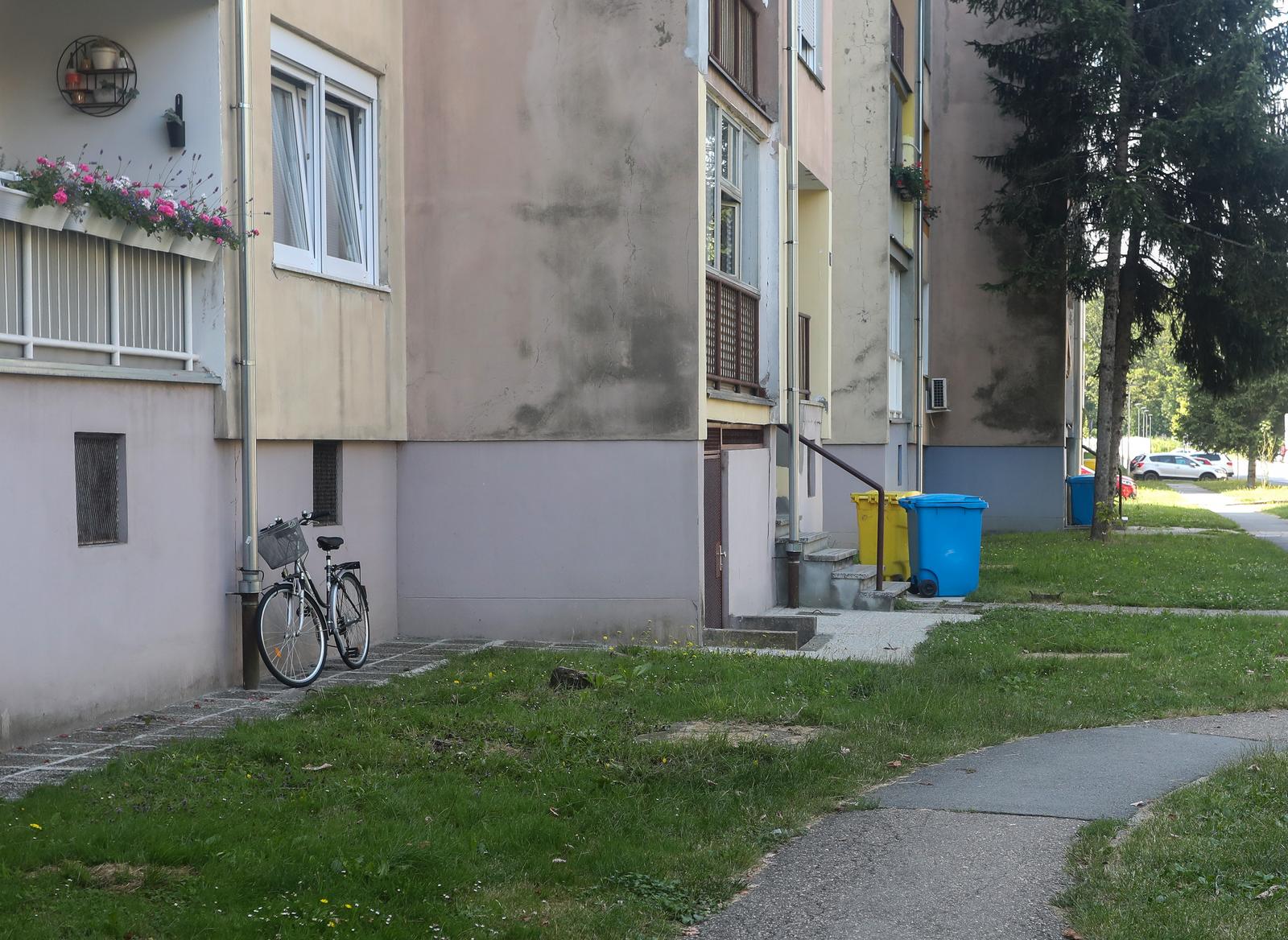 Sisak: Ubojica se skrivao u podrumu stambene zgrade