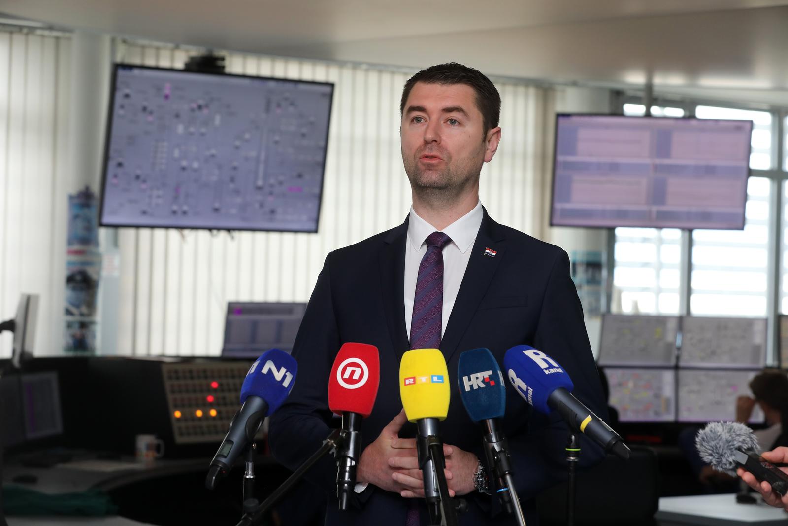 Obilazak  Rafinerije nafte Rijeka u Urinju