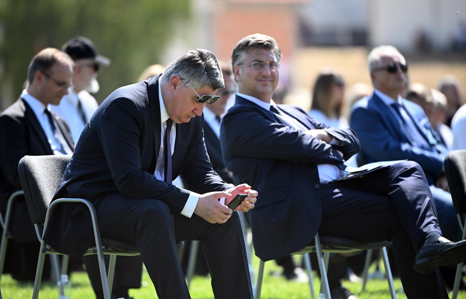 Knin: Zoran Milanović i Andrej Plenković zajedno u prvom redu na obljetnici Oluje