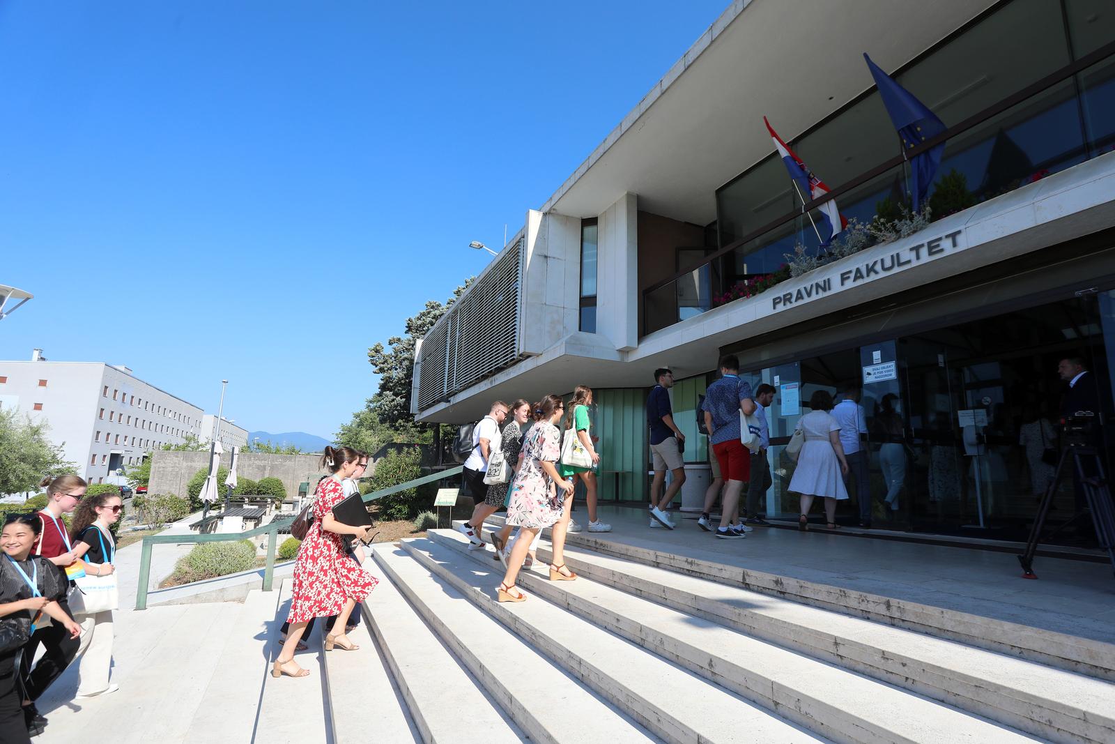 Rijeka: Predsjednik Milanović na svečanom otvorenju osmog izdanja ELSA, Ljetne pravne škole