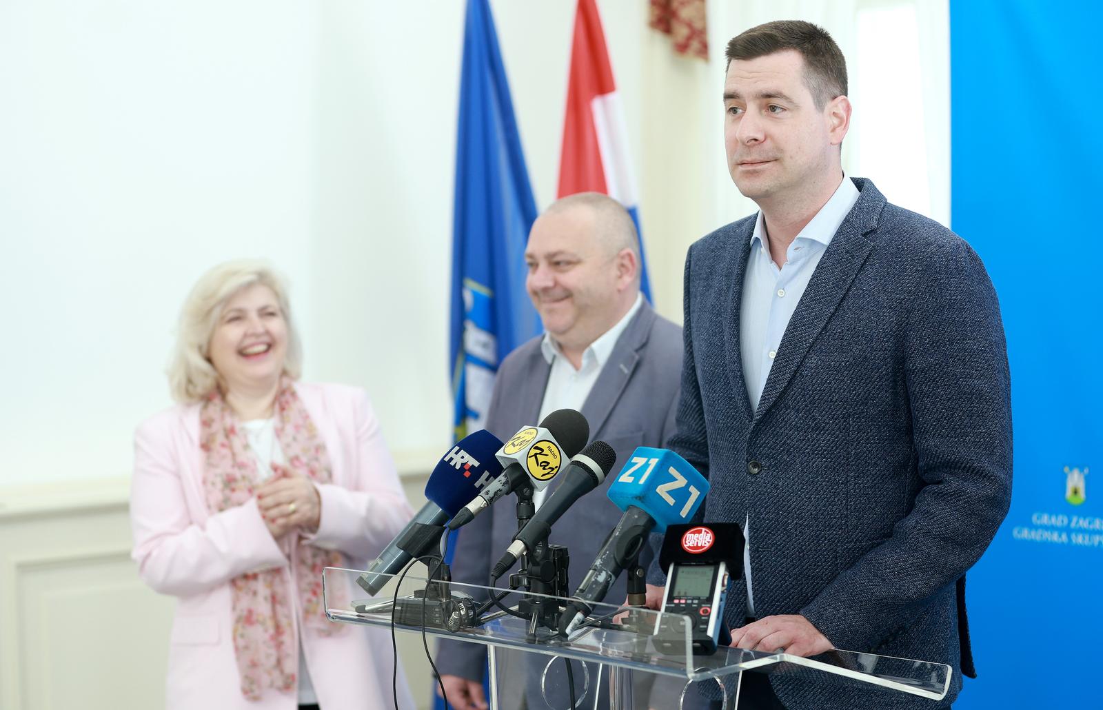 Zagreb: Konferencija za novinare Kluba gradskih zastupnika HDZ-a i HSLS-a