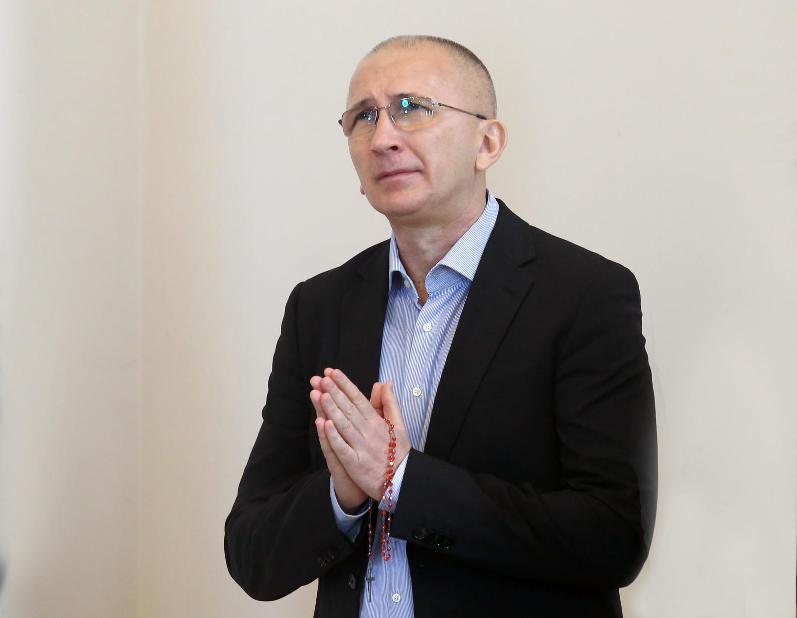 Srima: Dario i Venera Kordi? nakon mise kazivali svoja svjedo?anstva