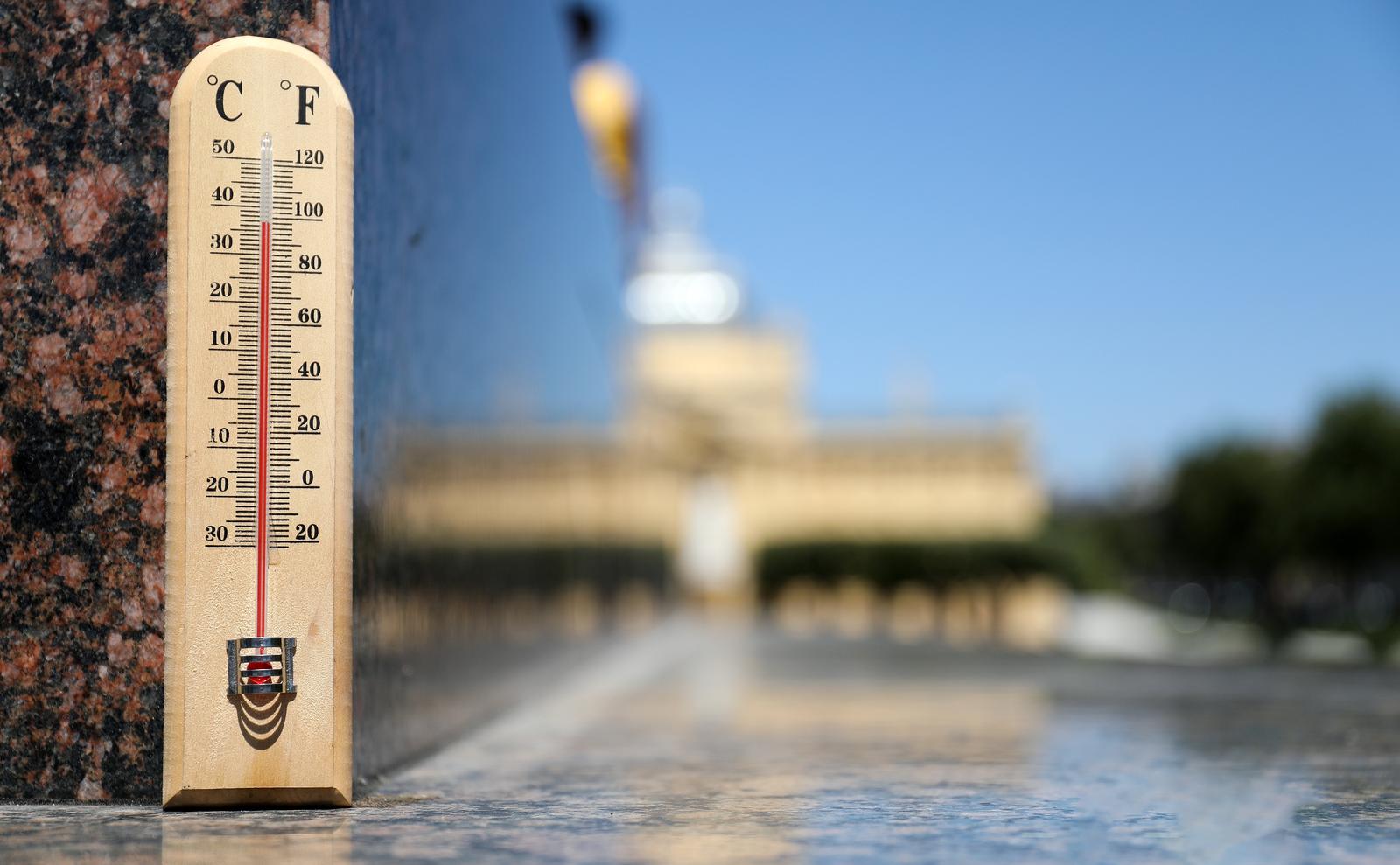 Temperature se u Hrvatskoj približavaju 40°C, vrhunac se očekuje u subotu
