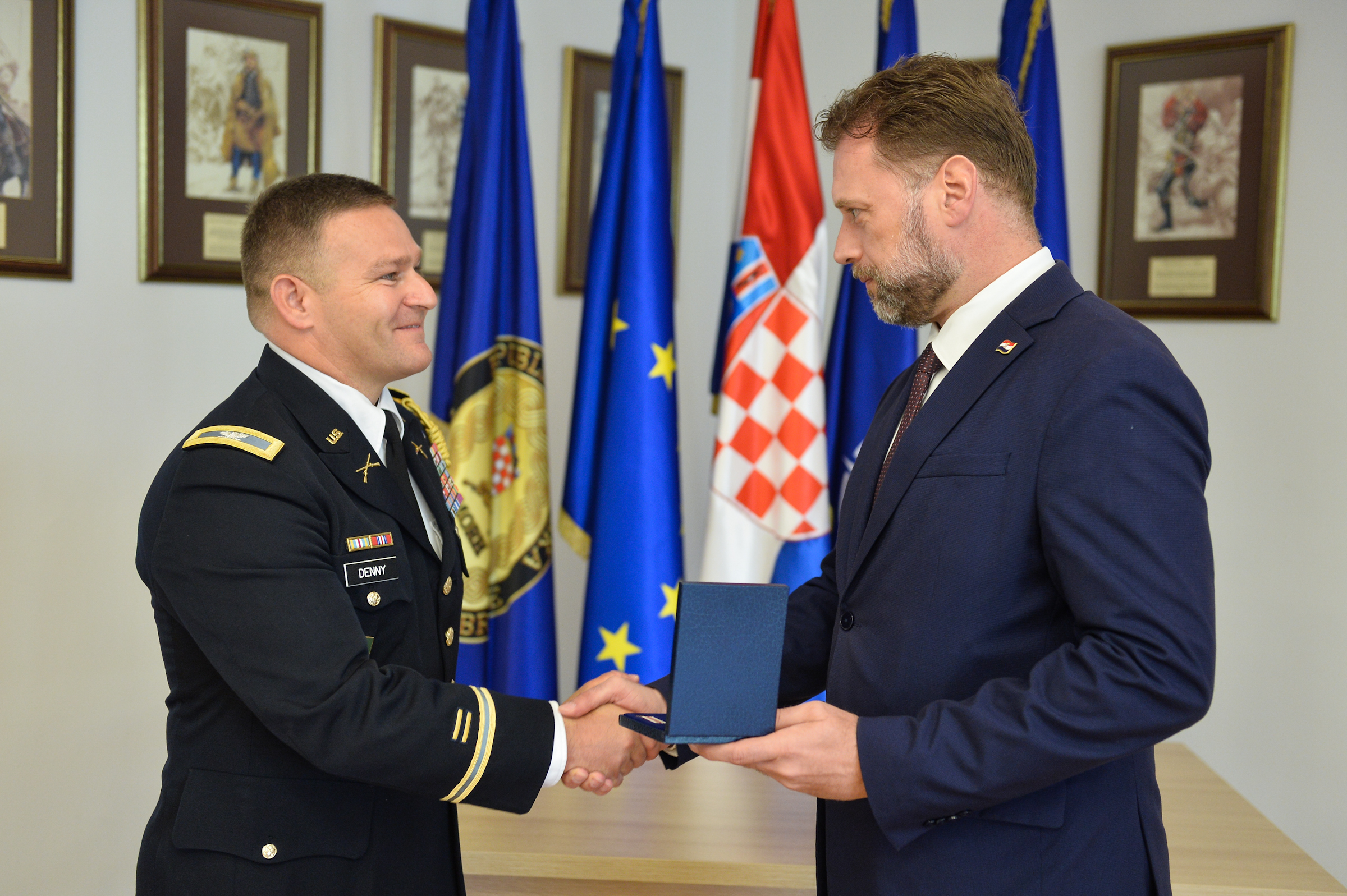 matthew denny, mario banožić,