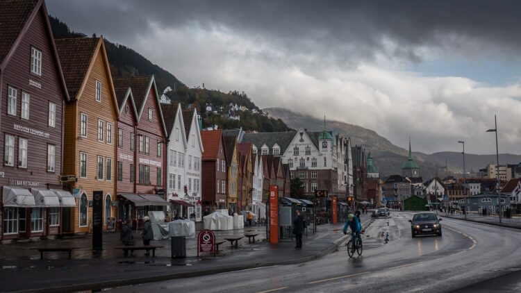 1691389356-bergen-750x422
