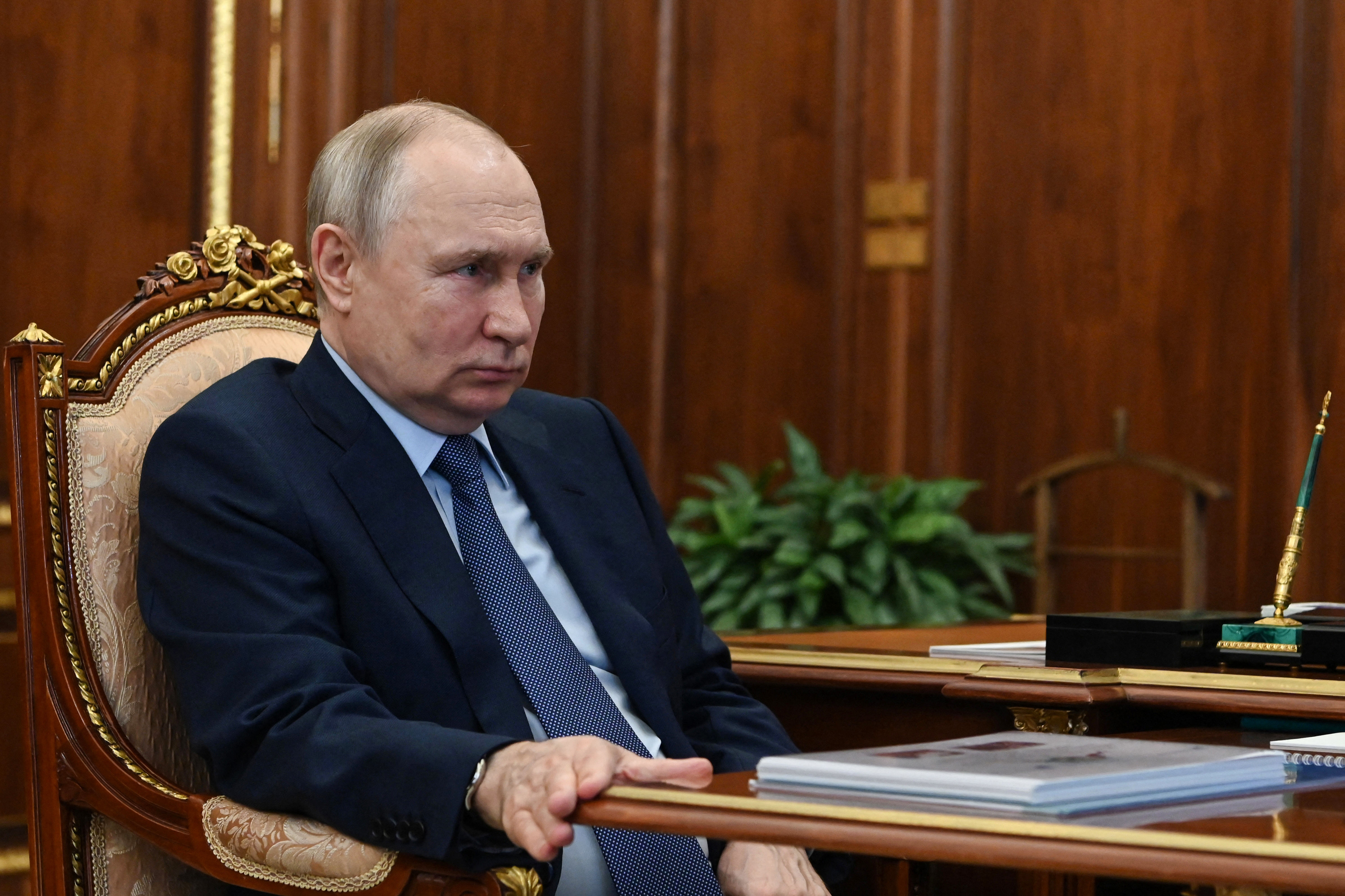 RUSSIA-POLITICS-GOVERNMENT