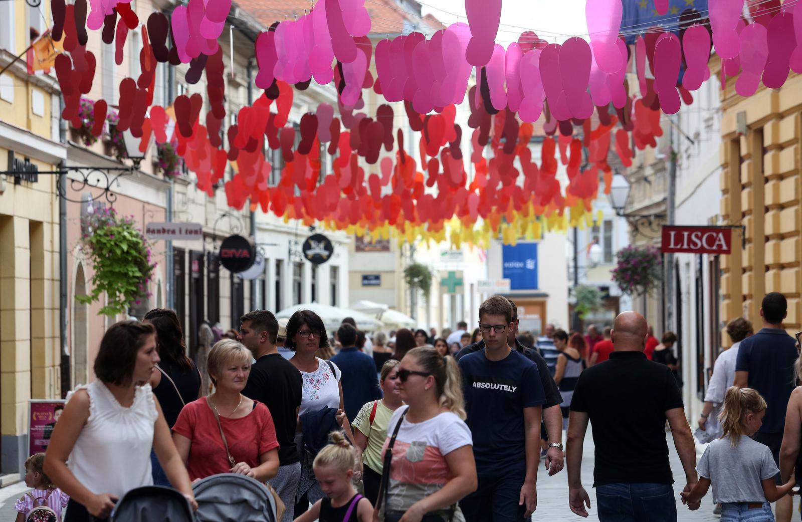 Ulični i glazbeni festival Špancirfest u baroknom Varaždinu