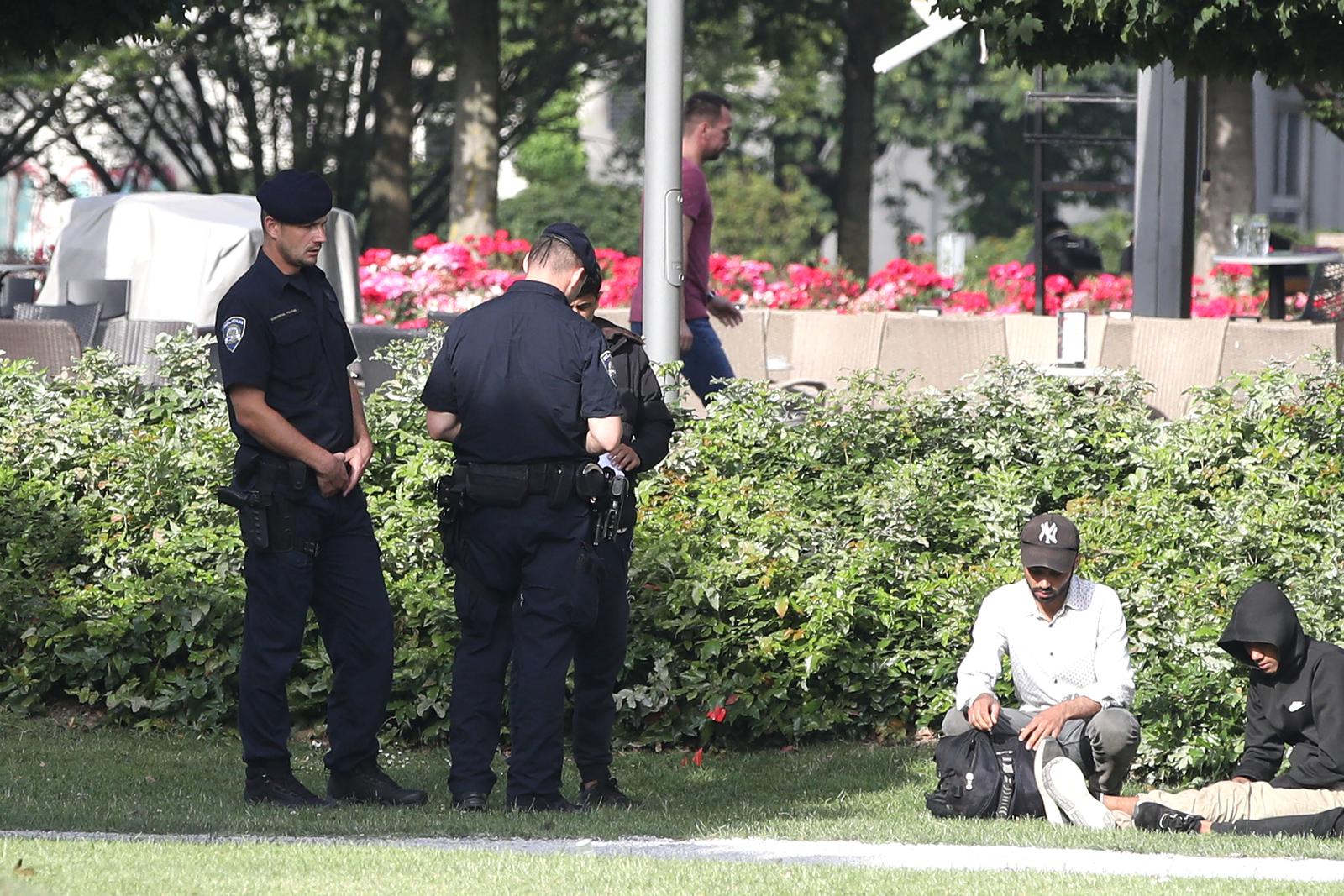 Zagreb: Policija kontrolira ilegalne migrante
