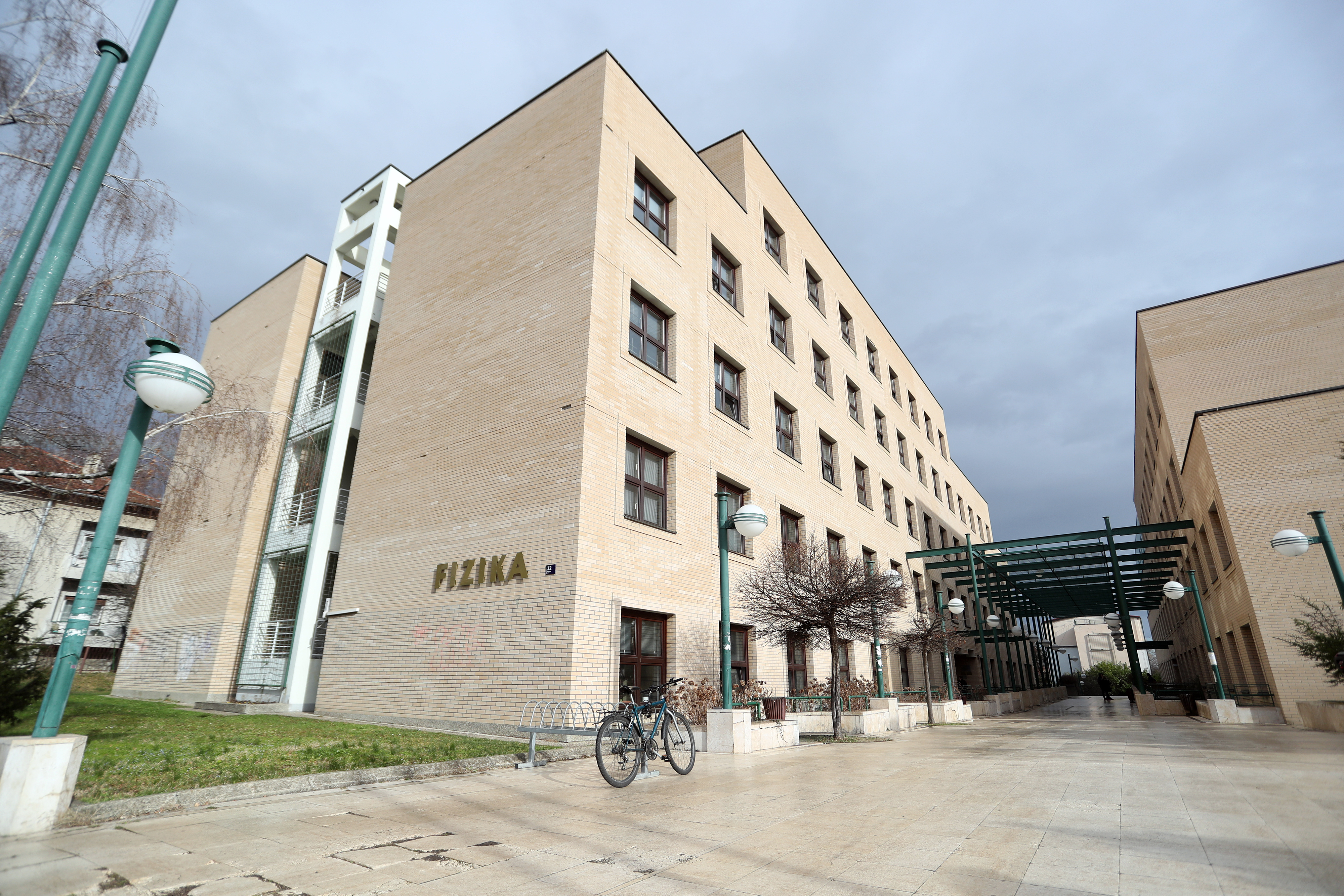 Zgrada Prirodoslovno matemati?kog fakulteta