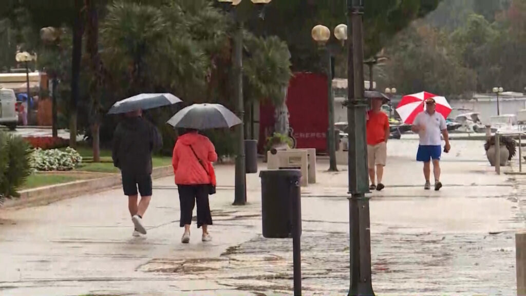 1693336086-nevrijeme-kisa-Porec-1024x576.jpg