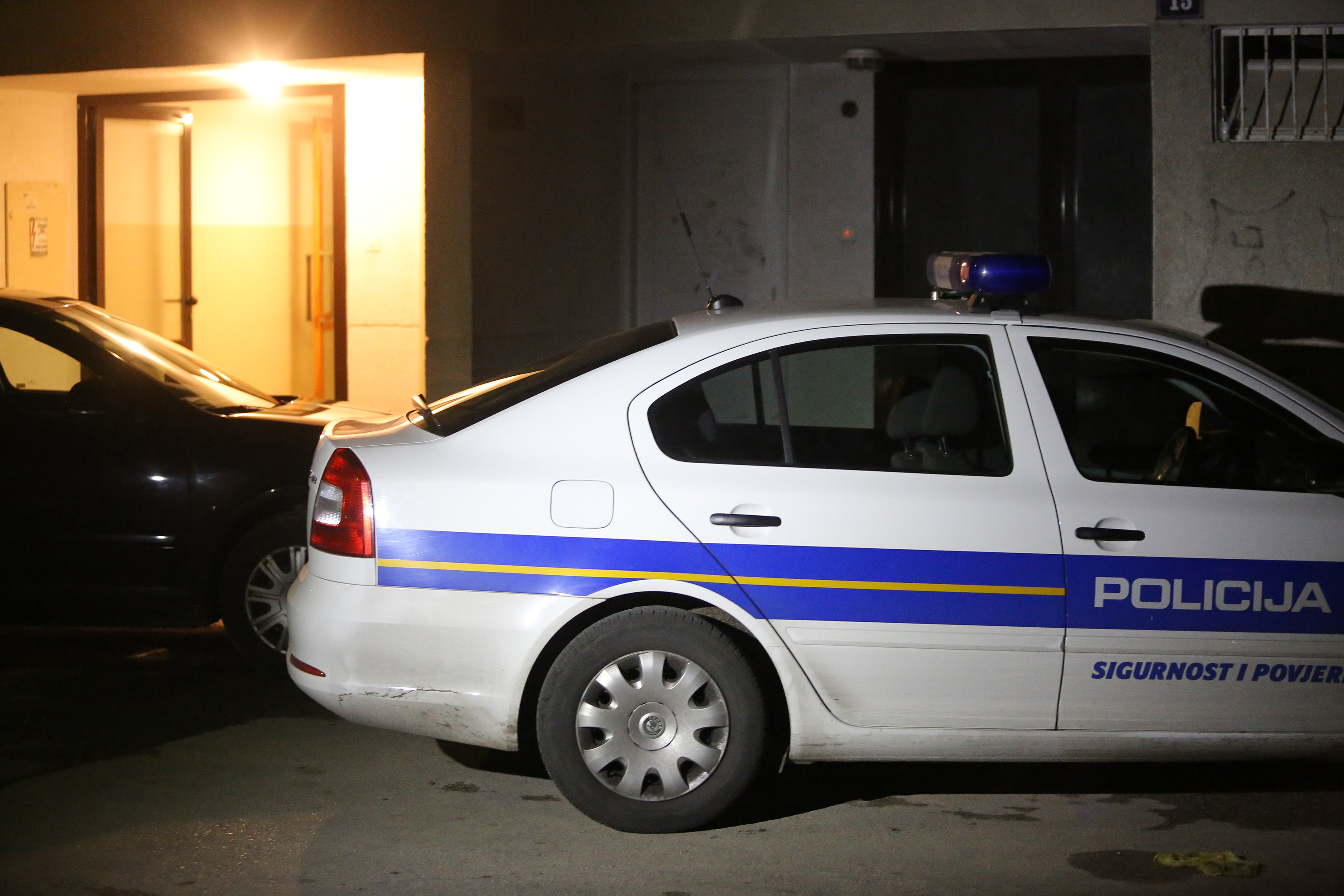 Zadar: Policijski očevid u četvrti Voštarnica gdje se dogodilo ubojstvo