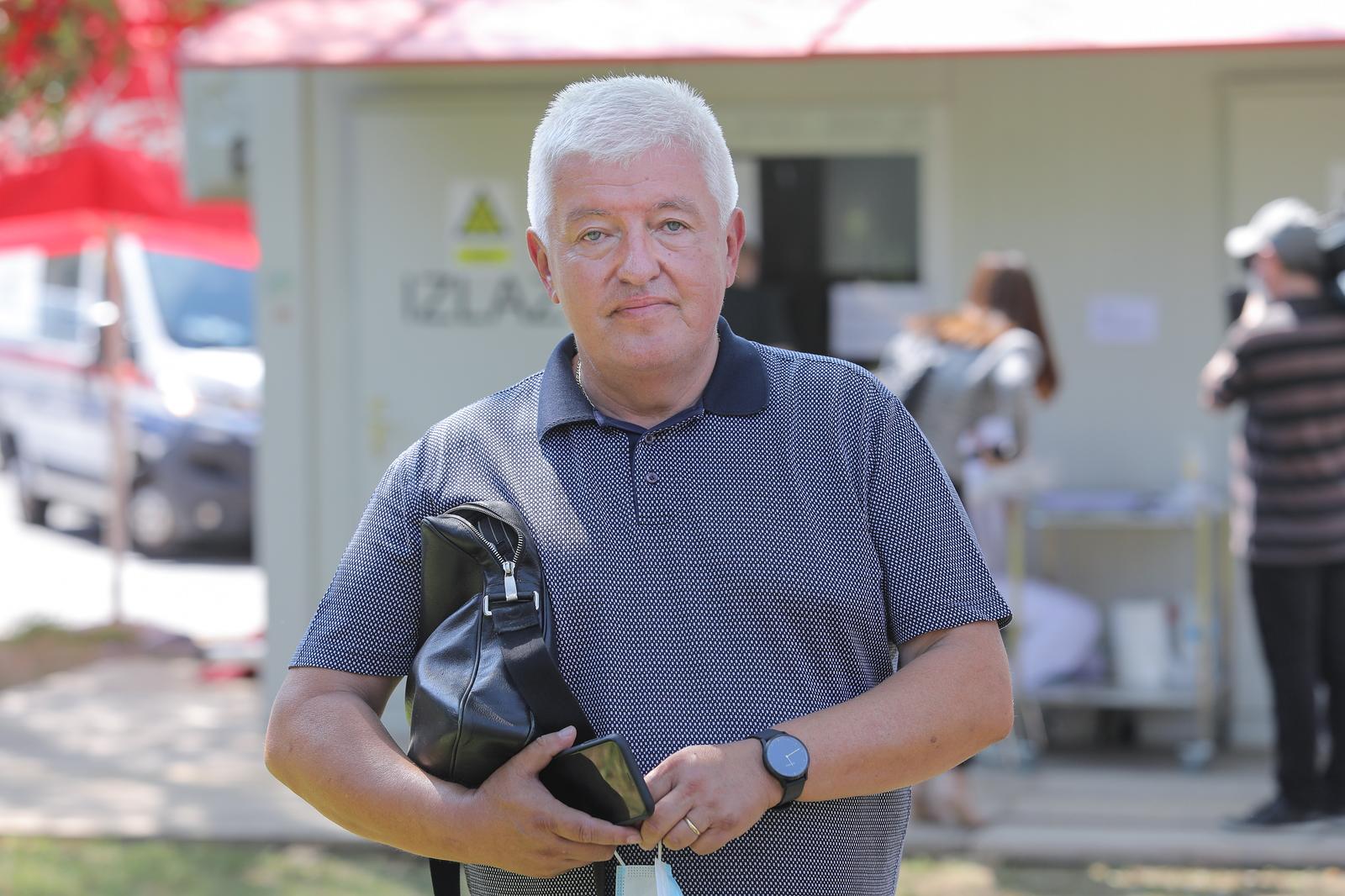 Zagreb: Zvonimir Šostar održao konferenciju za medije o trenutnom epidemiološkom stanju u gradu