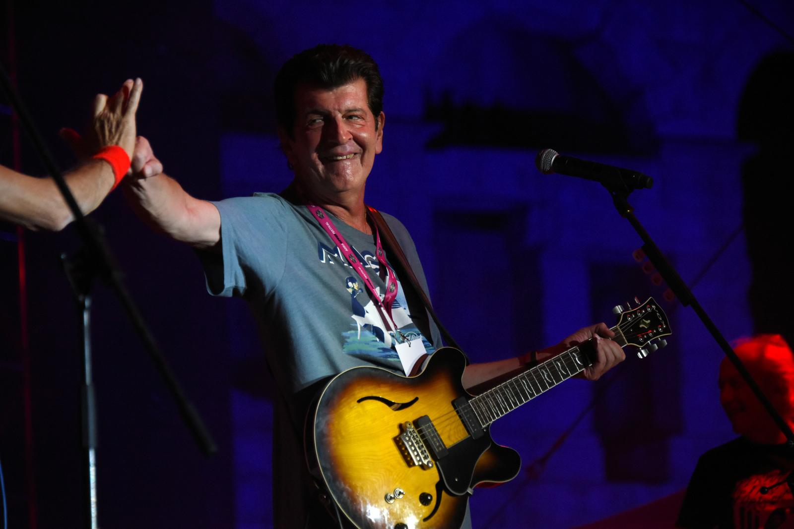 Pula: S.A.R.S. i Bajaga održali koncert u Areni