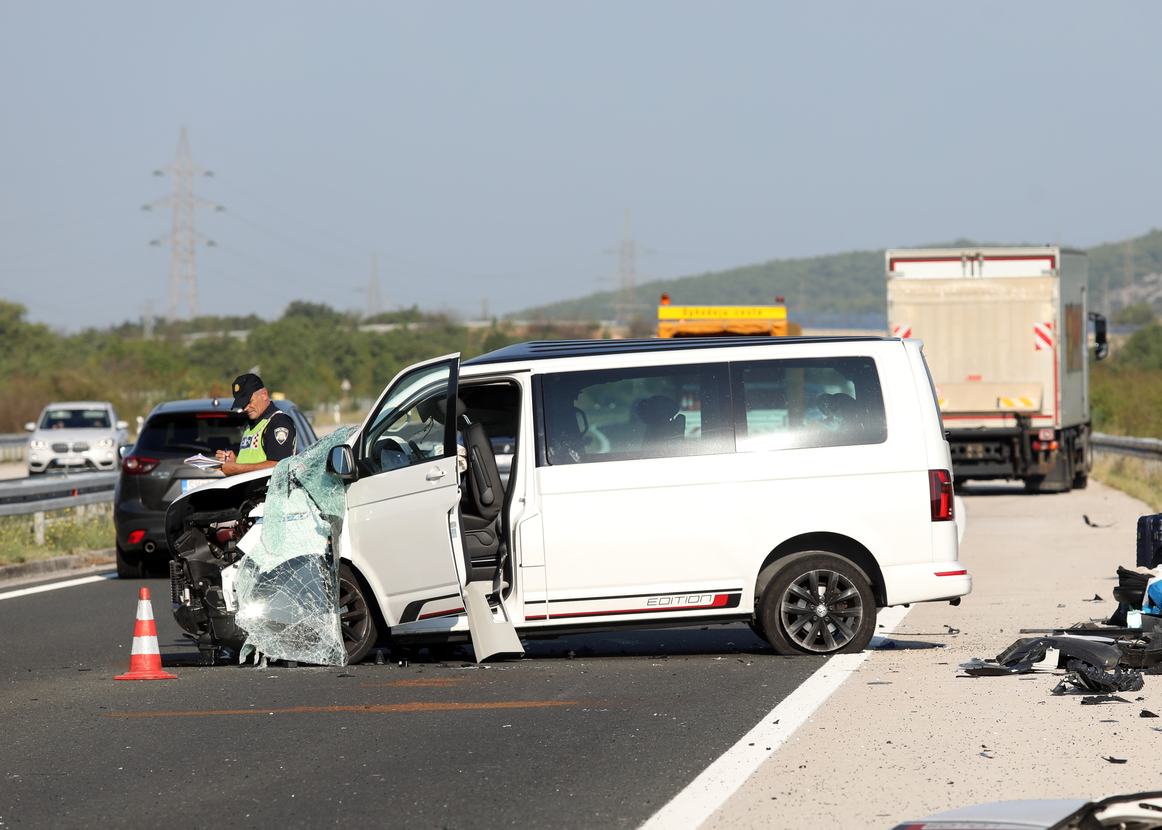 sudar, prometna nesreća
