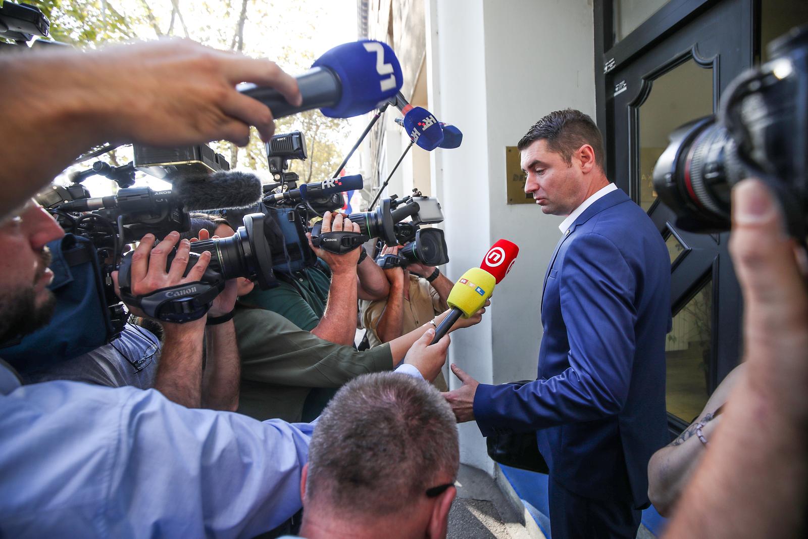 Zagreb: Dolazak članova HDZ-a na sjednicu Šireg predsjedništva stranke