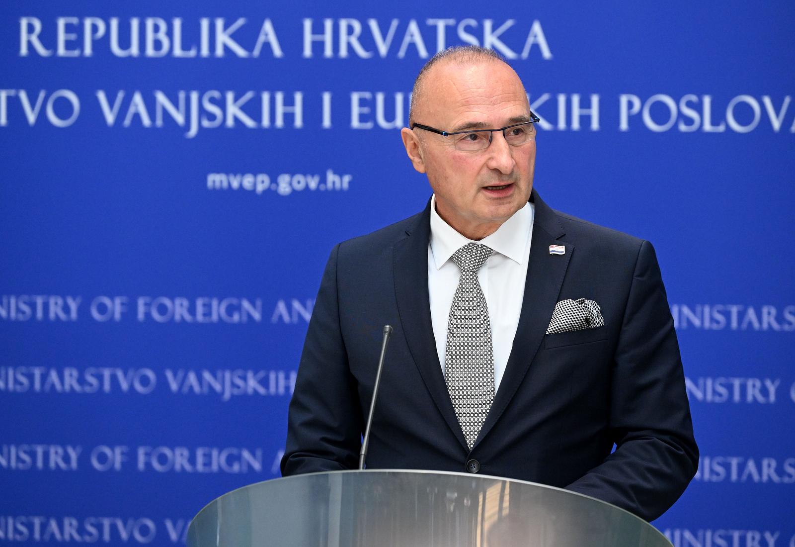 Zagreb: Bayramov i Grlić Radman potpisali ugovor te održali konferenciju za medije