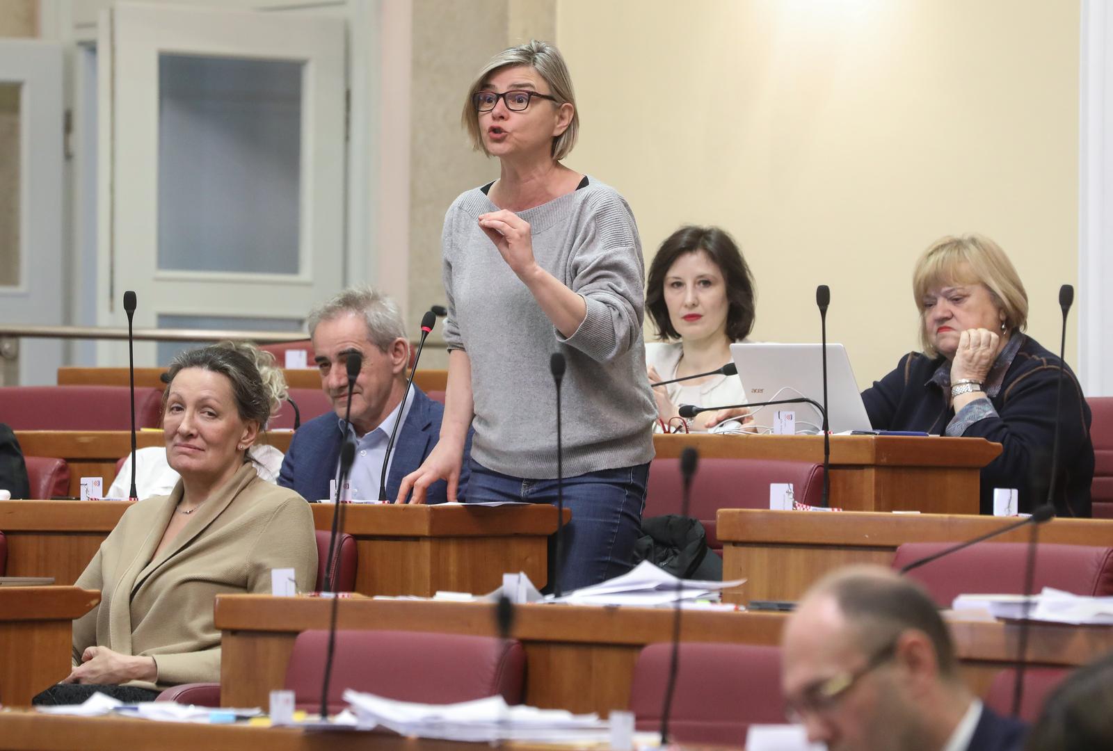 Zagreb: U Hrvatskom saboru održano aktualno prijepodne